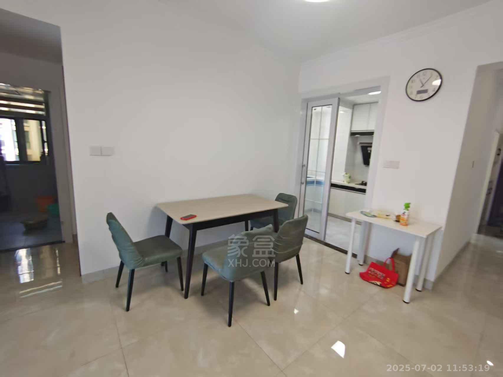 武广国际学苑 3室2厅1卫 2100.0元/月 武广国际学苑 3室2厅1卫 2100.0元/月室内图