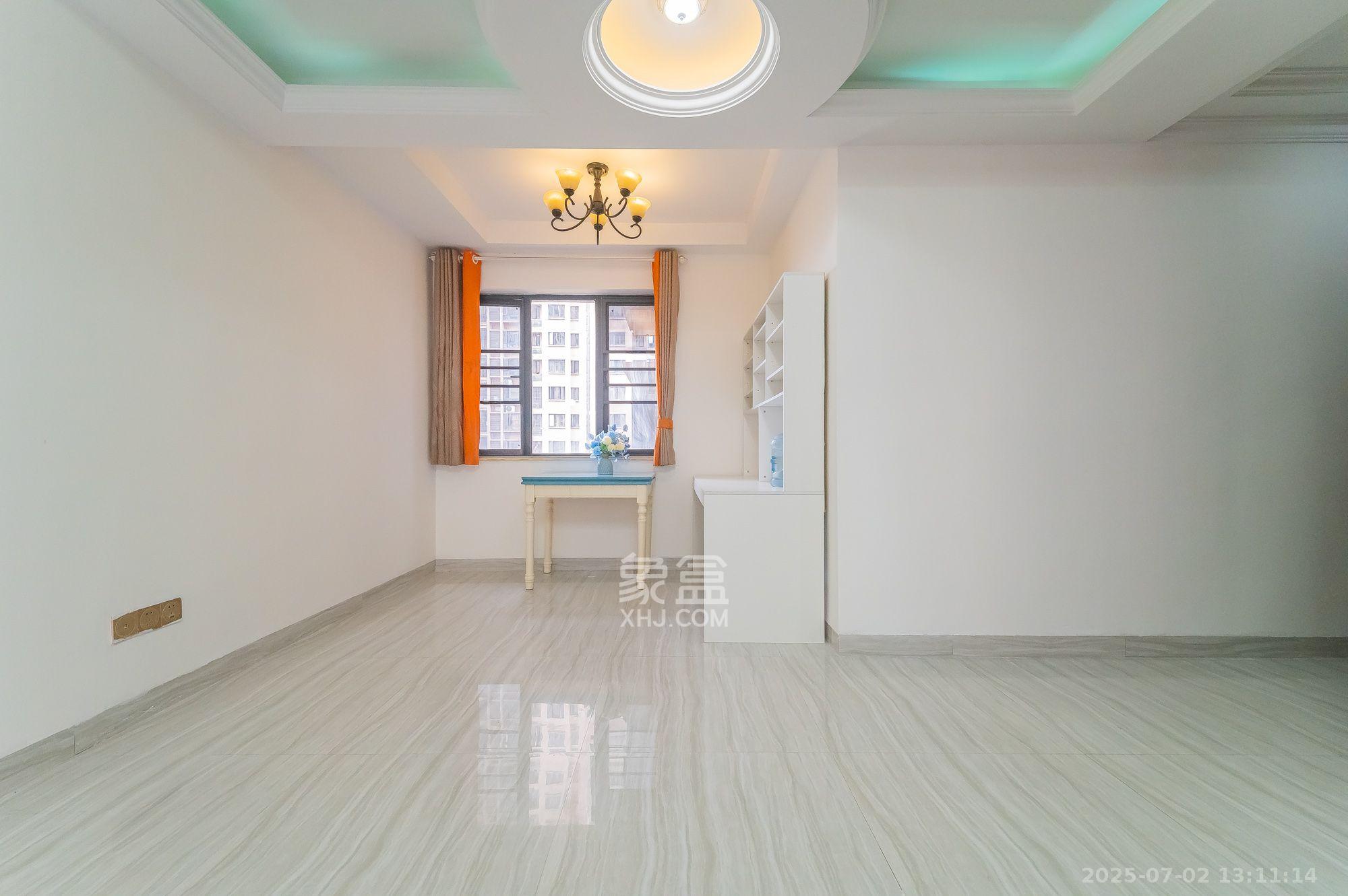 深业睿城  3室2厅2卫    2400.0元/月室内图