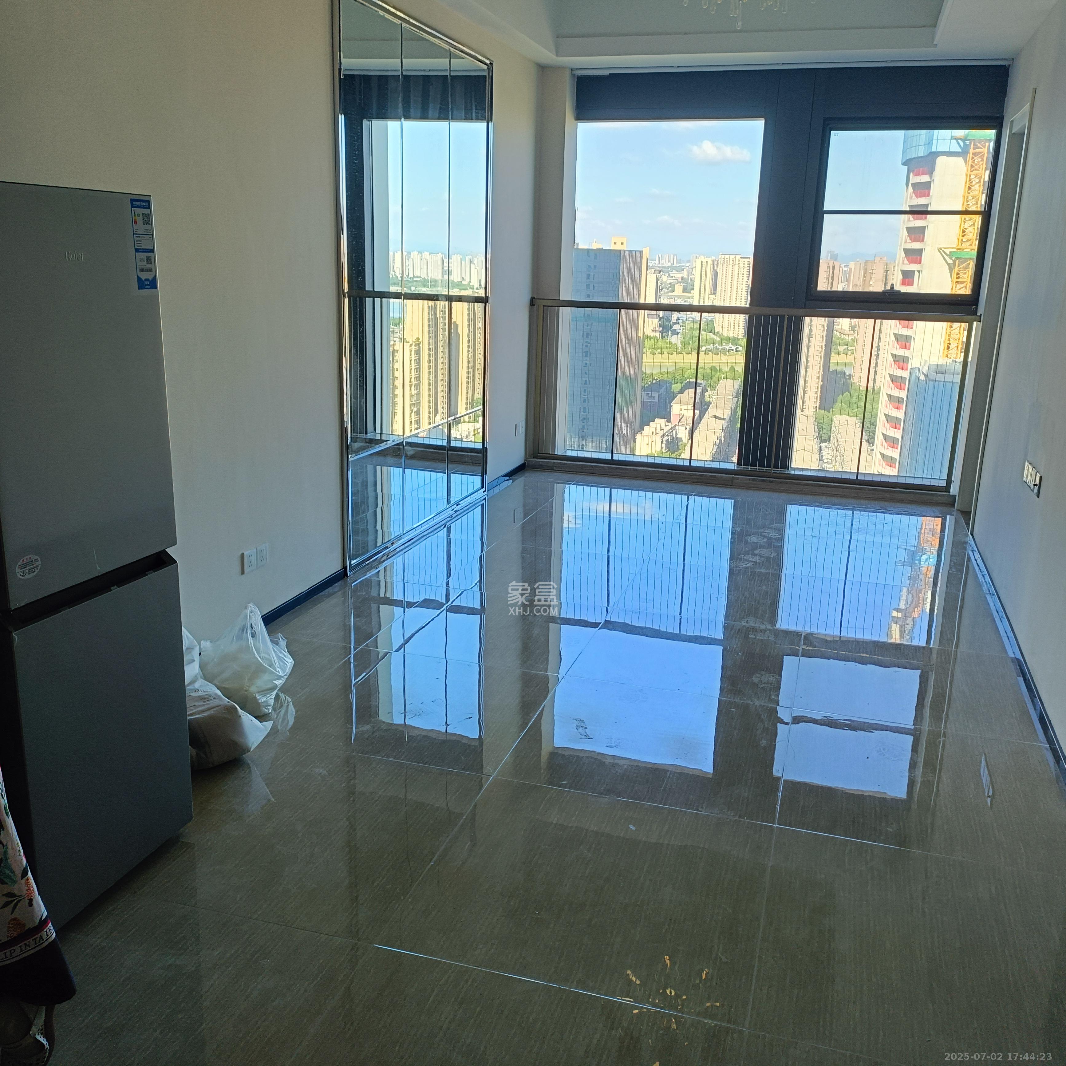 恒大珺悦府 1室1厅1卫 2500.0元/月 恒大珺悦府 1室1厅1卫 2500.0元/月室内图