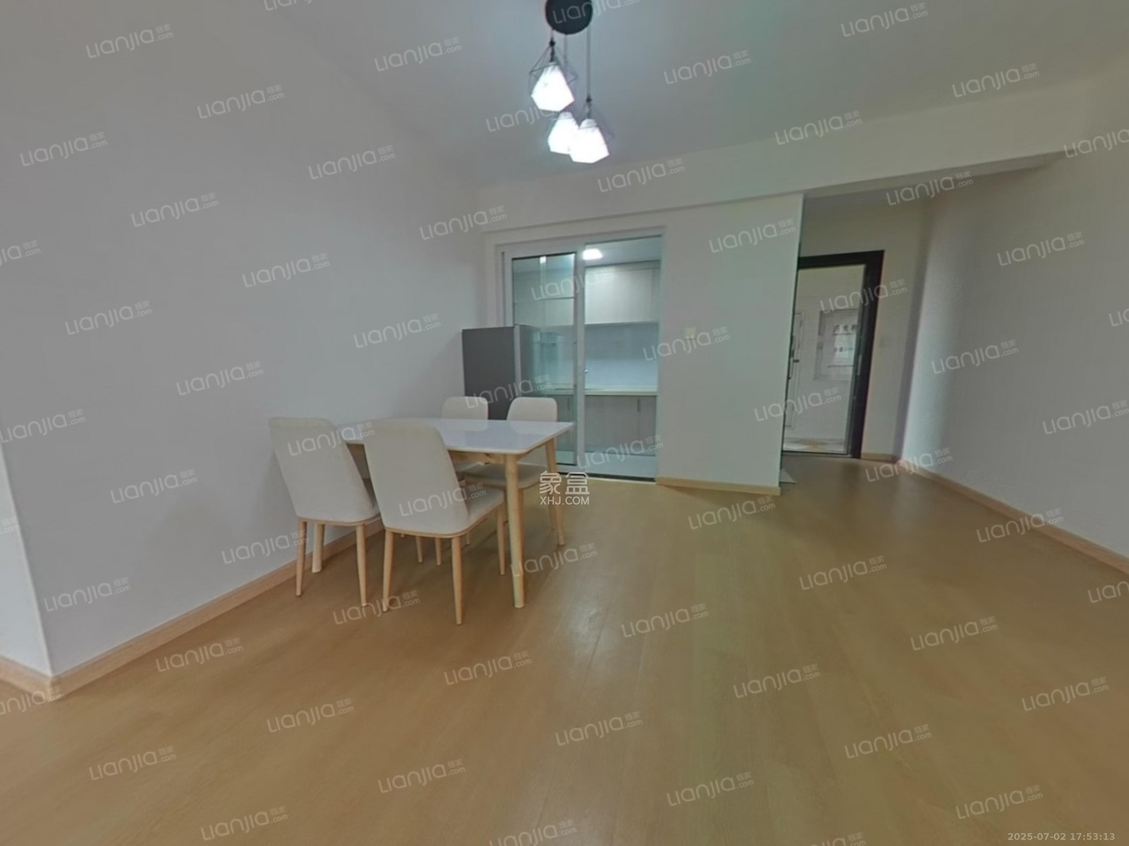 碧桂园南城首府（东宸林海）  3室2厅2卫   2500.00元/月室内图