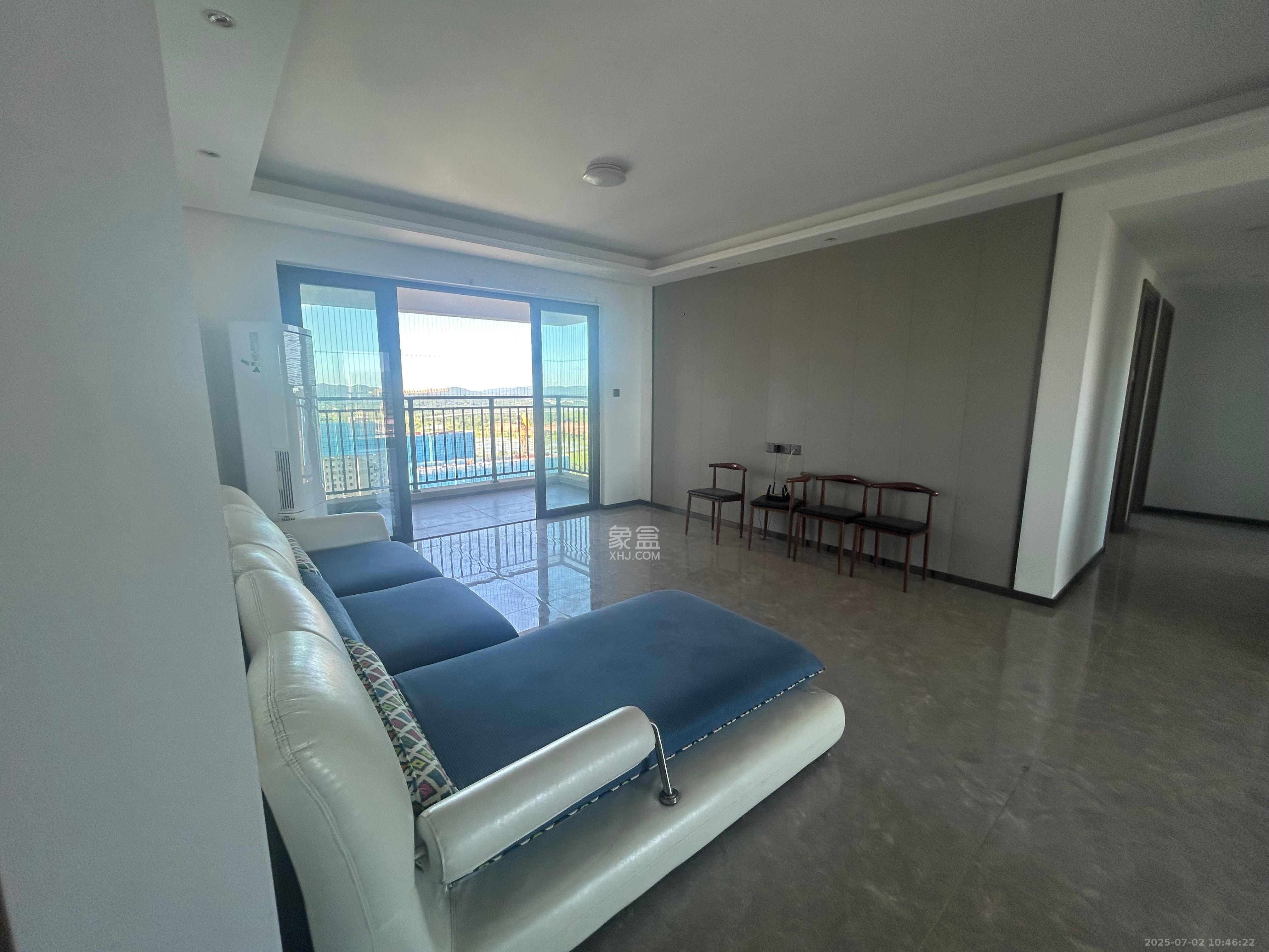 招商华发依云曦城 4室2厅2卫 3200.0元/月 招商华发依云曦城 4室2厅2卫 3200.0元/月室内图