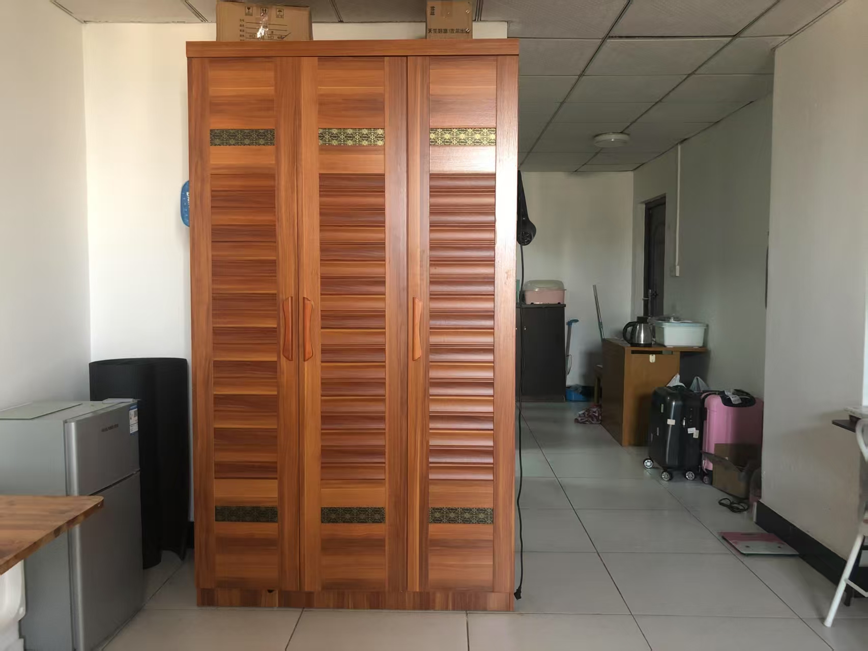 金海大厦(海秀西路) 1室1厅1卫 1200.0元/月 金海大厦(海秀西路) 1室1厅1卫 1200.0元/月室内图