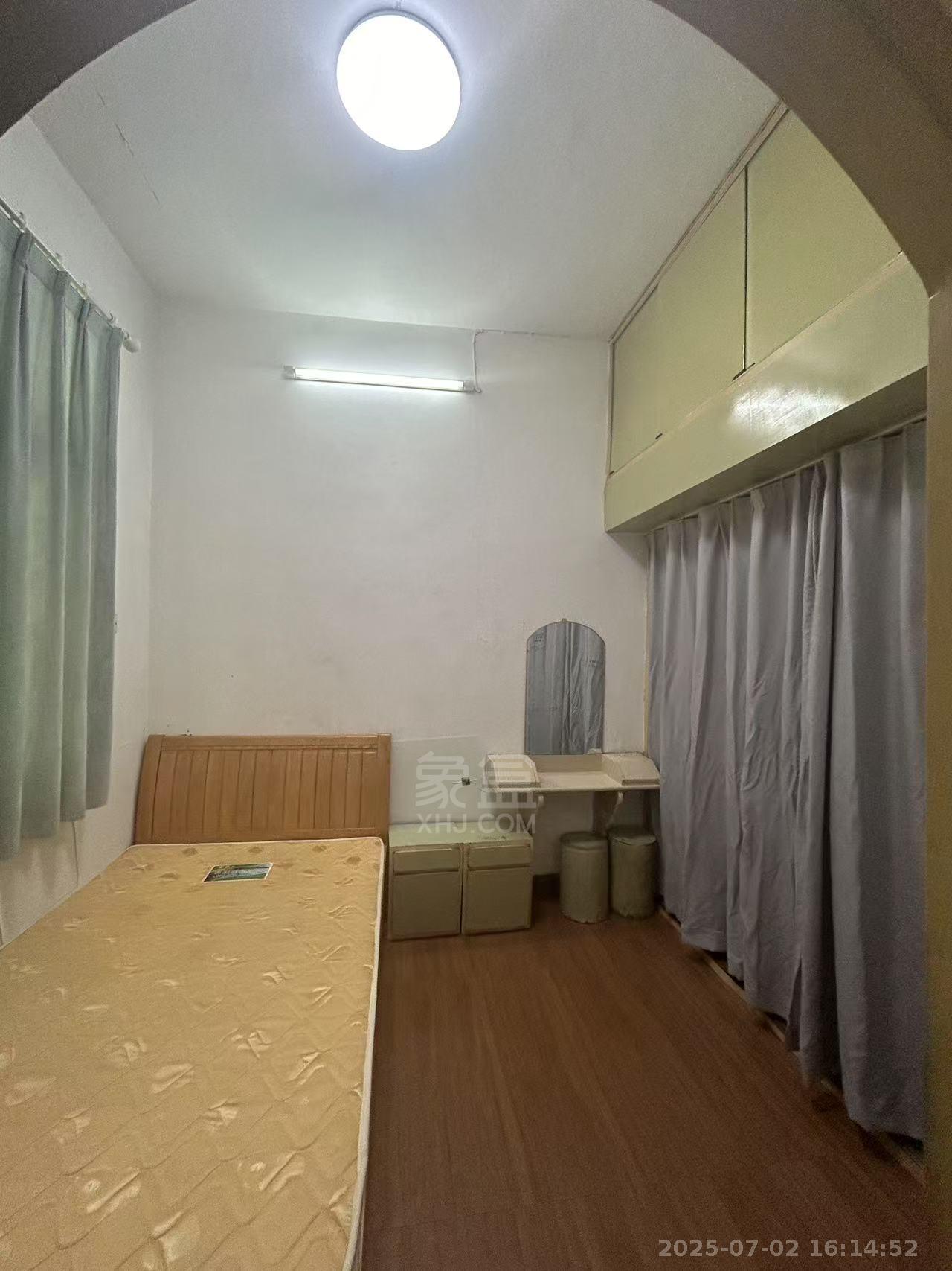 金桂小区曹一二三村 2室1厅1卫 800.0元/月 金桂小区曹一二三村 2室1厅1卫 800.0元/月室内图