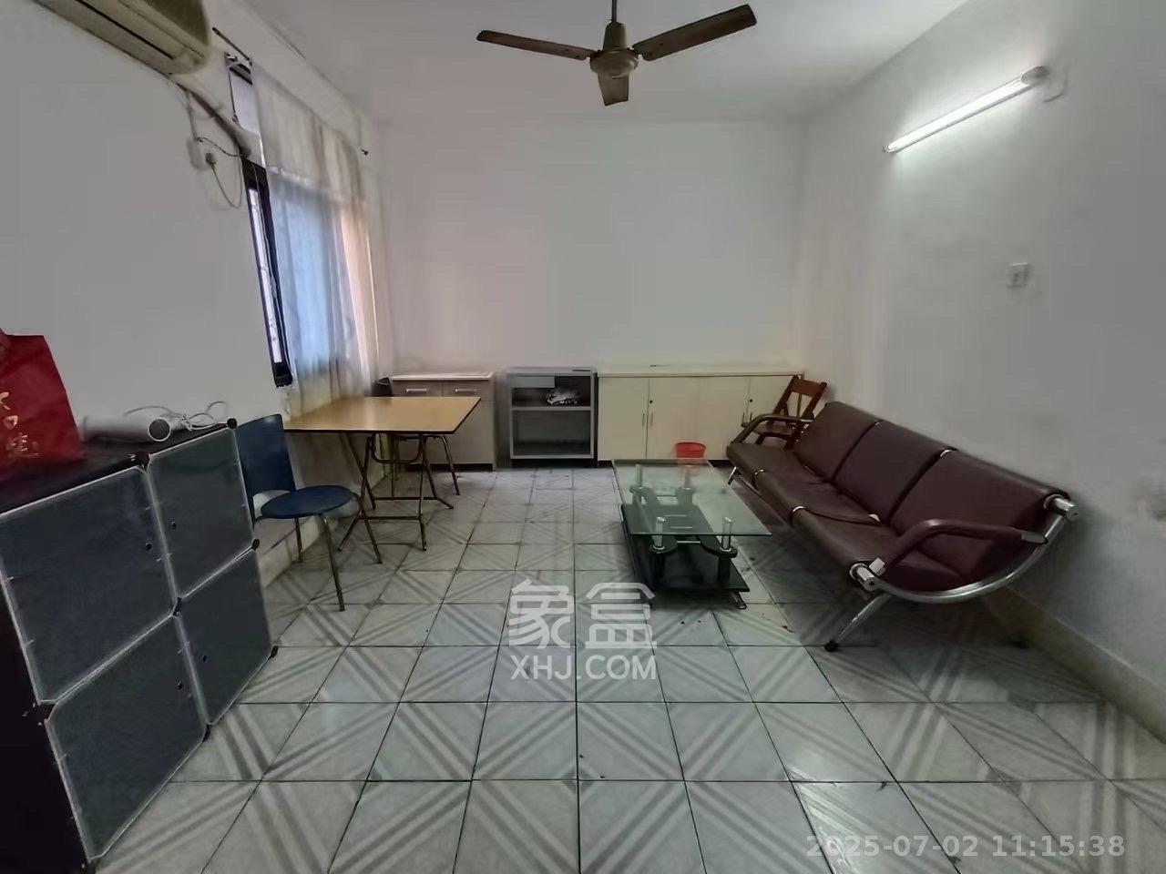 湖橡宿舍/湖橡小区 2室1厅1卫 1200.0元/月 湖橡宿舍/湖橡小区 2室1厅1卫 1200.0元/月室内图