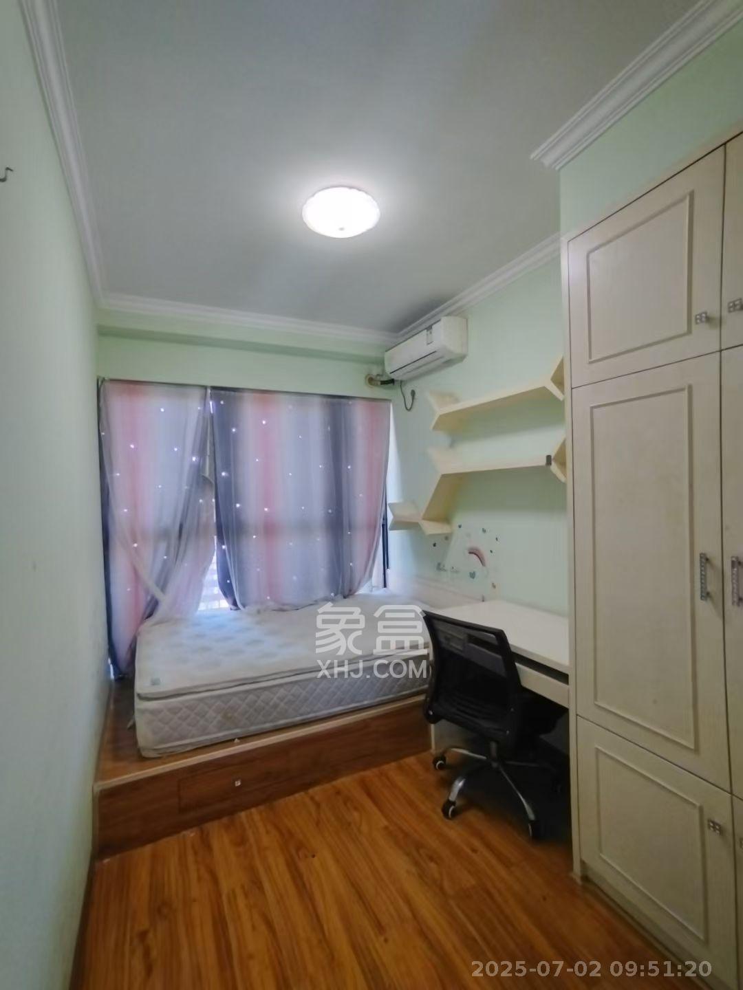 蓝山郡 3室2厅1卫 2000.0元/月 蓝山郡 3室2厅1卫 2000.0元/月室内图