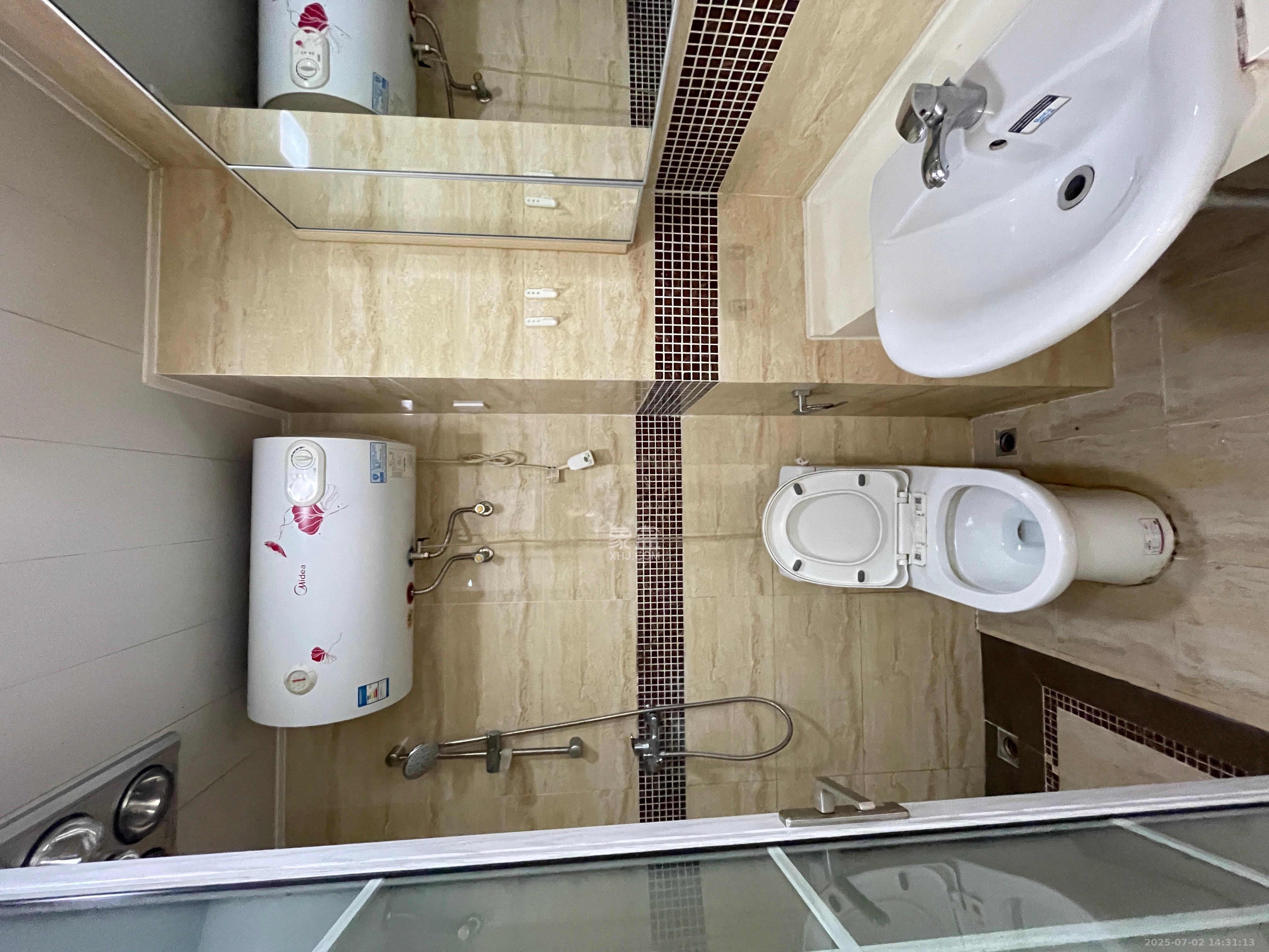 万科城市花园 1室1厅1卫 1500.0元/月 万科城市花园 1室1厅1卫 1500.0元/月室内图