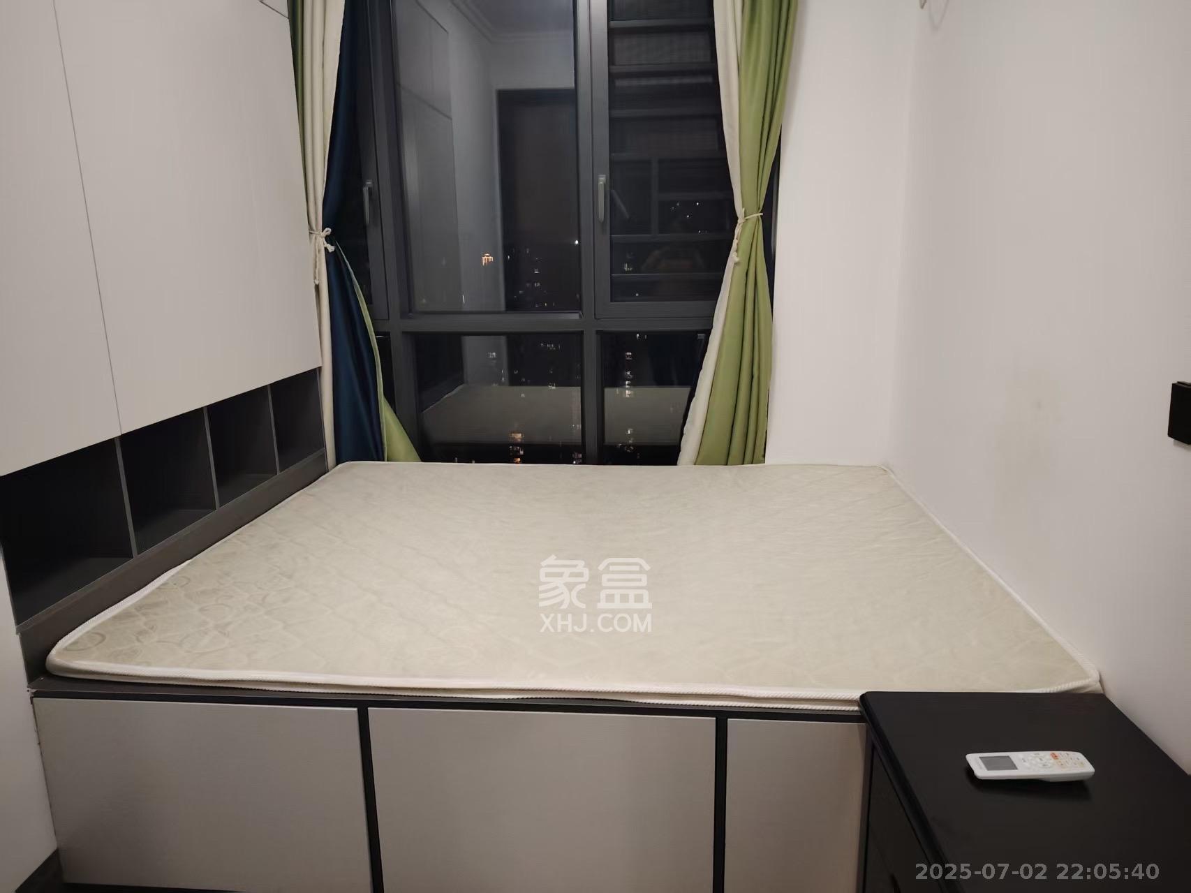 明发阅江悦府  3室2厅2卫   2500.00元/月室内图