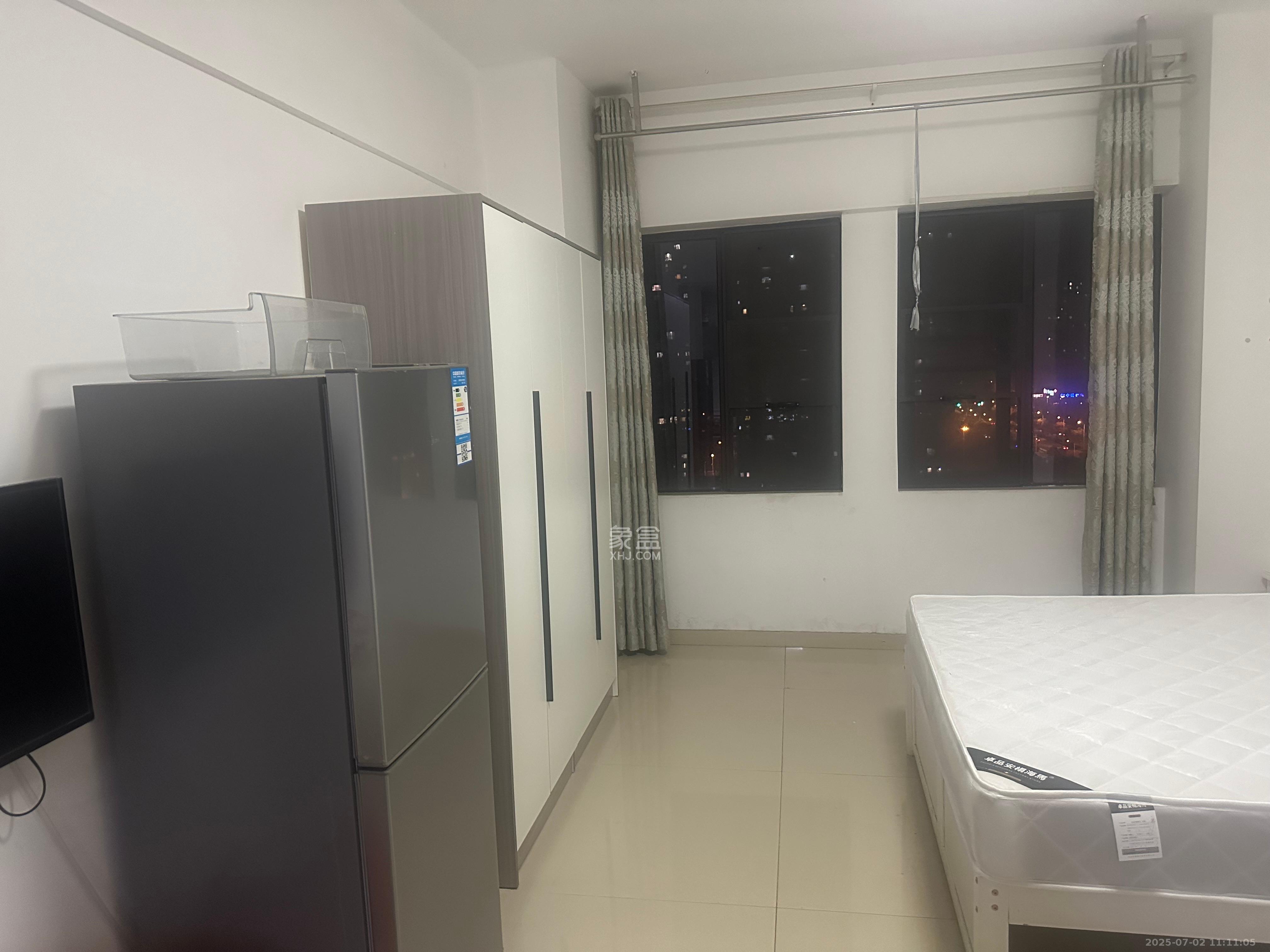 钰龙天下二期(钰龙佳园)  1室1厅1卫    1100.0元/月 钰龙天下二期(钰龙佳园)  1室1厅1卫    1100.0元/月室内图