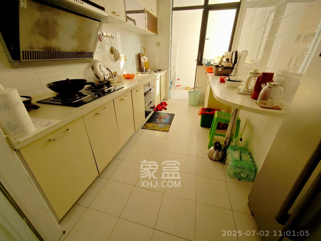 阳光100三期 1室1厅1卫 1200.0元/月 阳光100三期 1室1厅1卫 1200.0元/月室内图