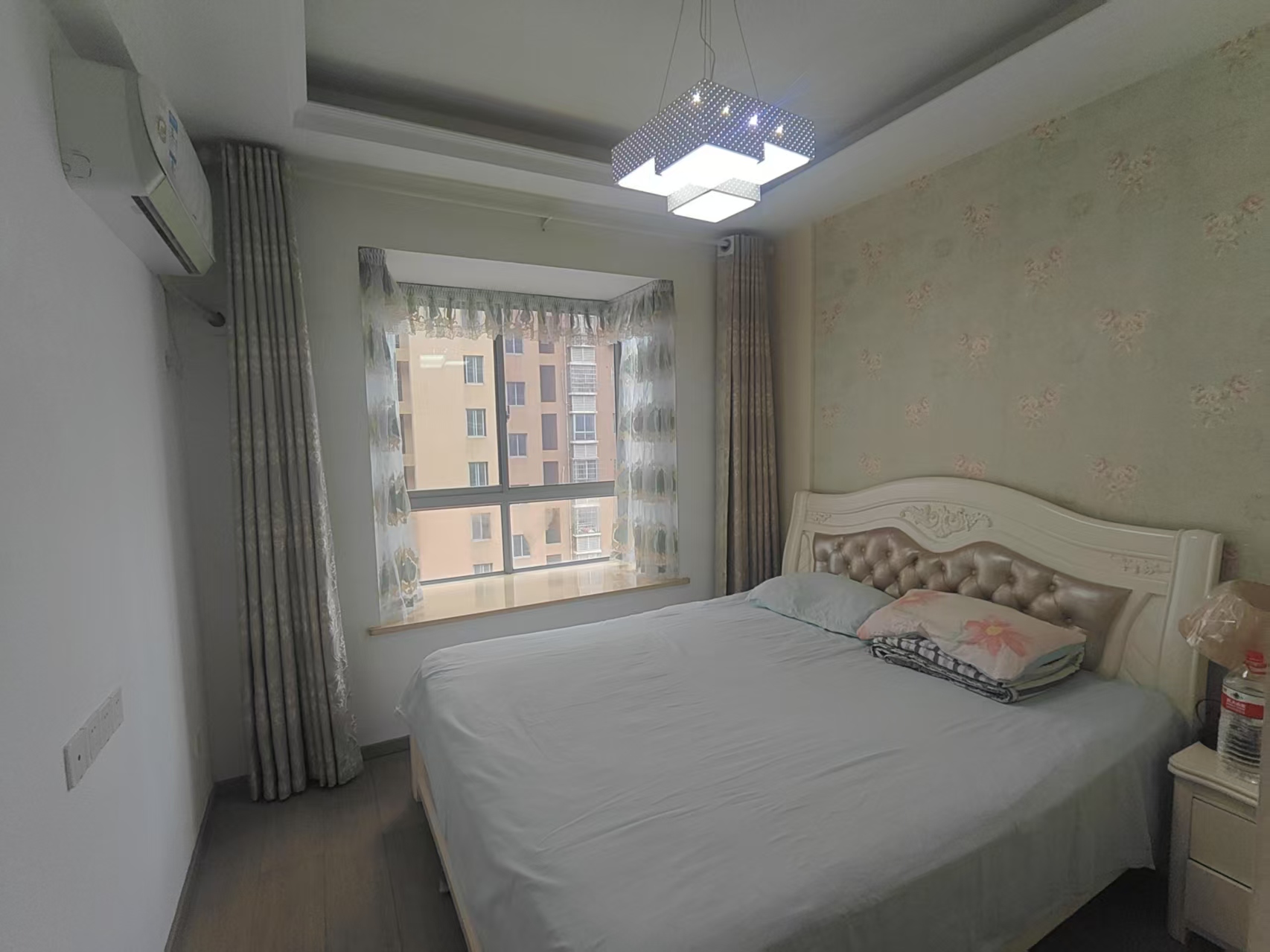 景湖春天 2室1厅1卫 45.8万 景湖春天 2室1厅1卫 45.8万室内图