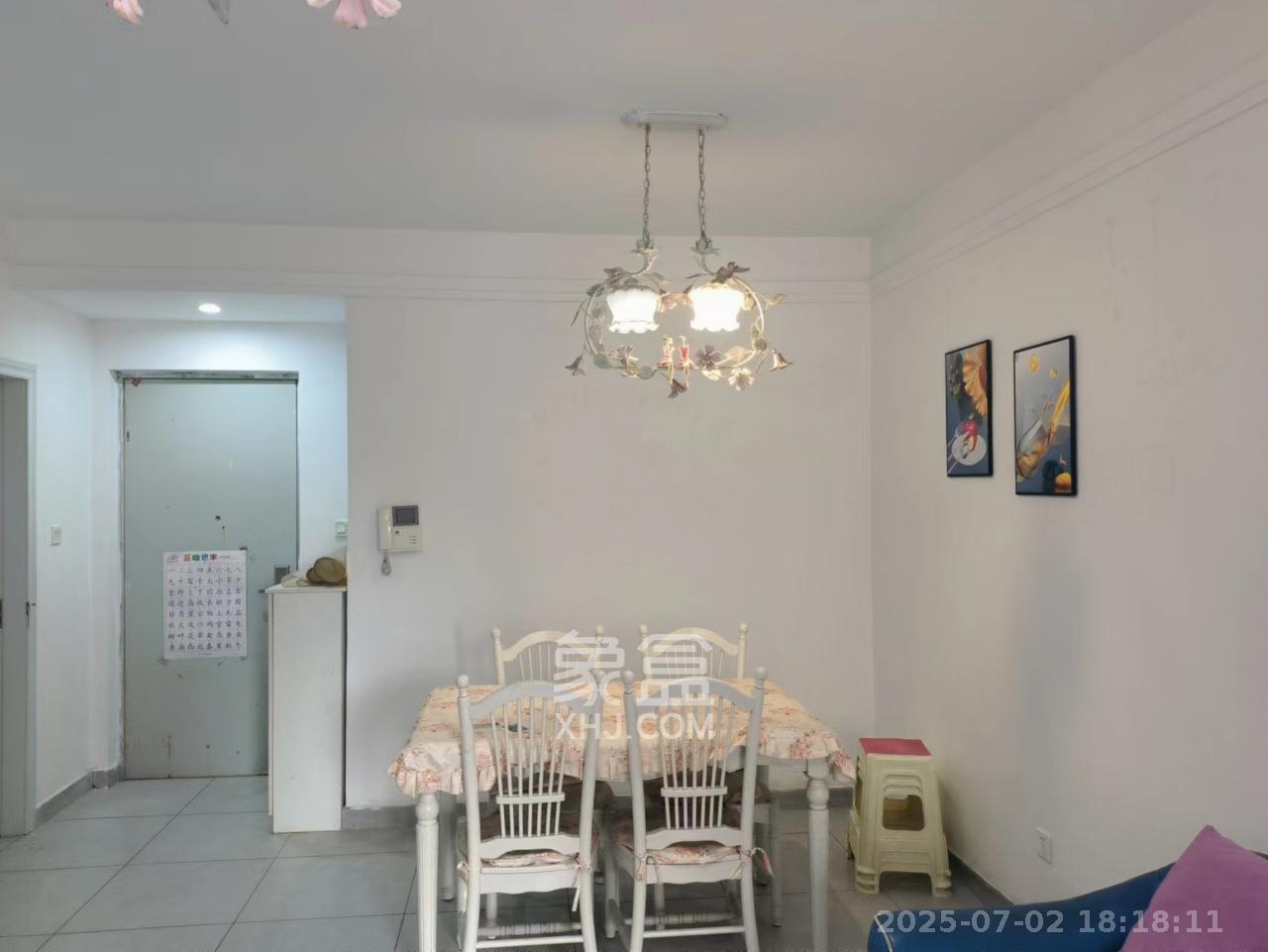 怡海星城 2室2厅1卫 1650.0元/月 怡海星城 2室2厅1卫 1650.0元/月室内图