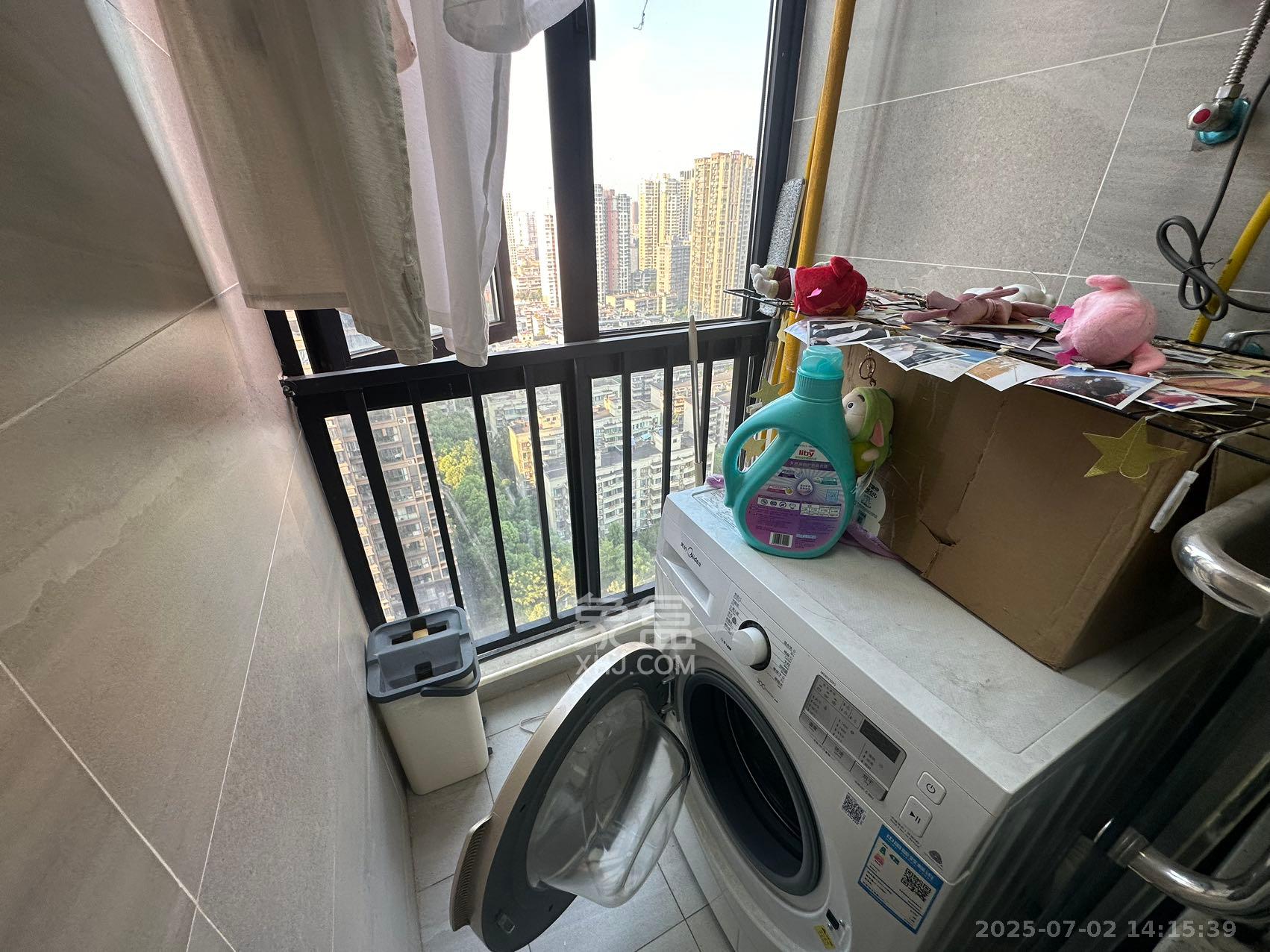 荣悦台  2室1厅11卫   2100.00元/月室内图
