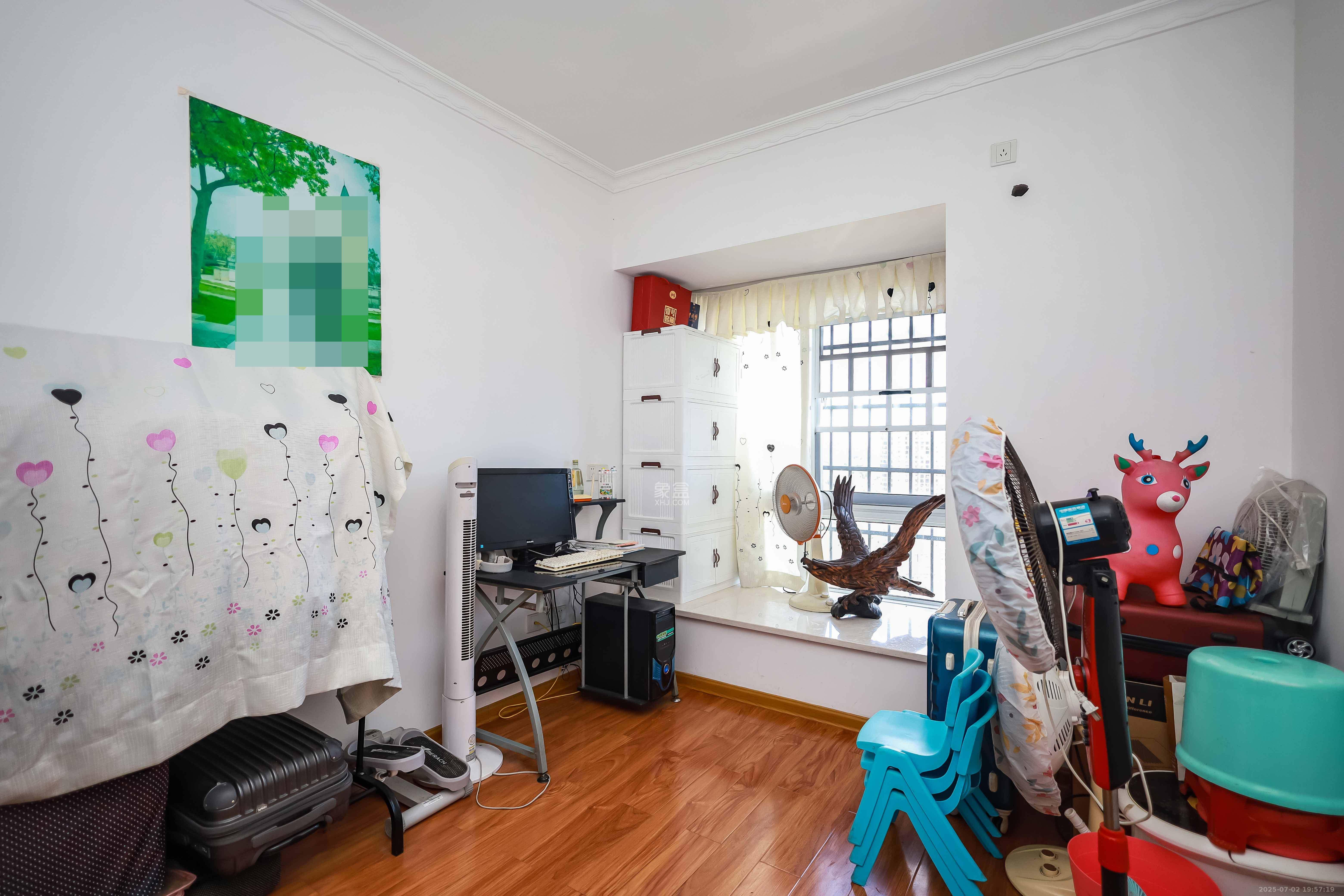 天麓尚层 3室2厅2卫 82.0万 天麓尚层 3室2厅2卫 82.0万卧室