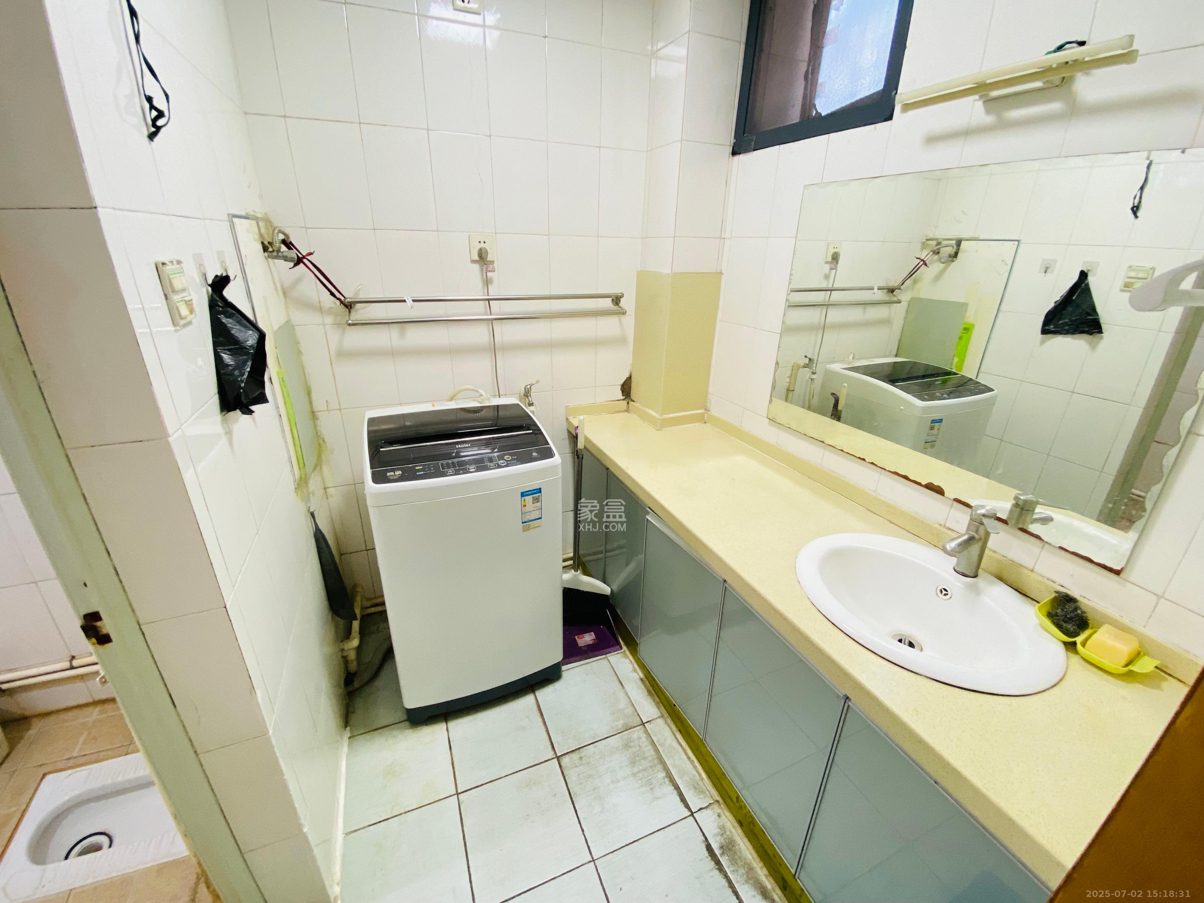 冶金厅宿舍(书院路) 2室2厅1卫 2500.0元/月 冶金厅宿舍(书院路) 2室2厅1卫 2500.0元/月室内图