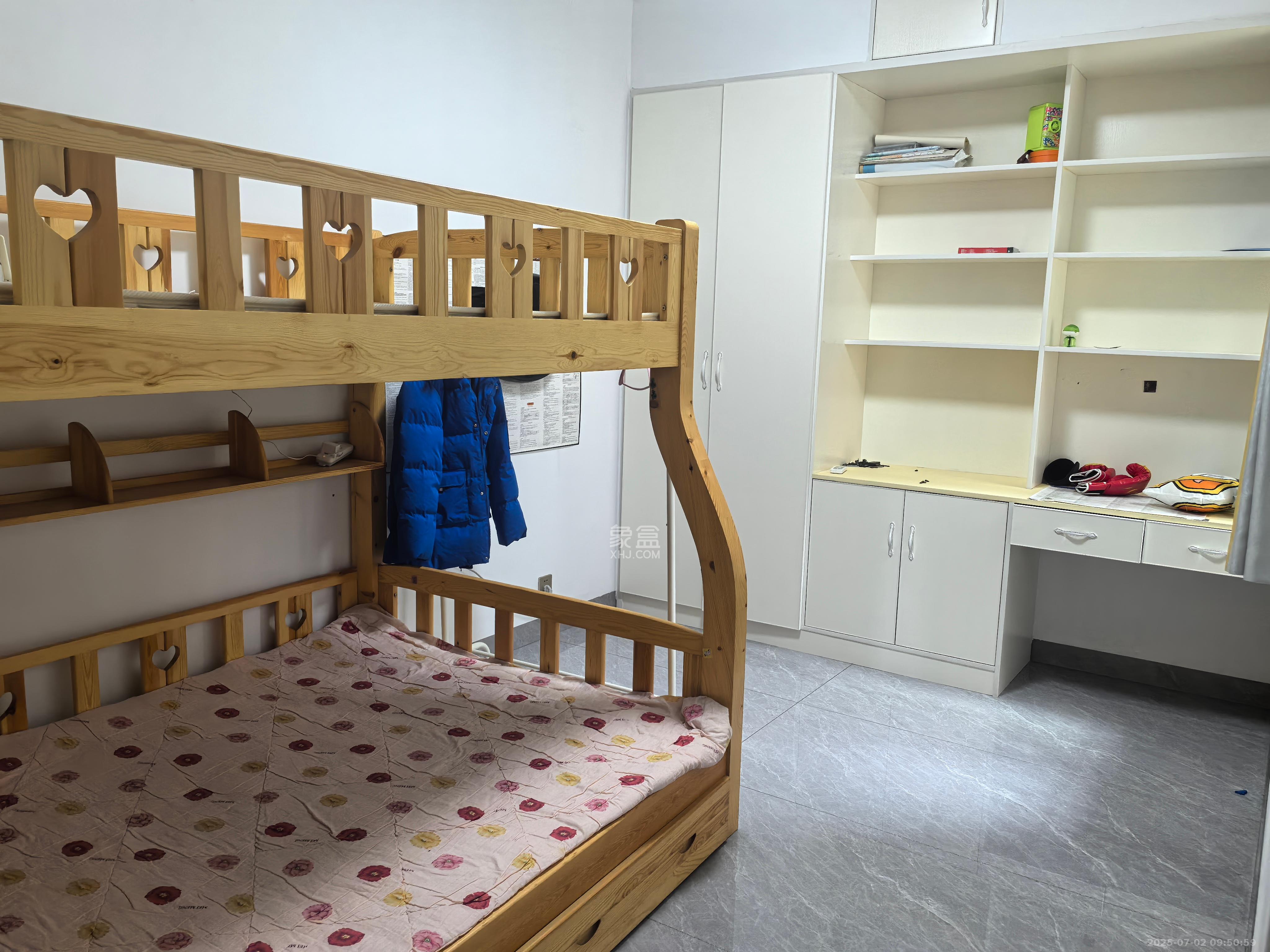 新华都万家城  2室2厅1卫   2500.00元/月室内图