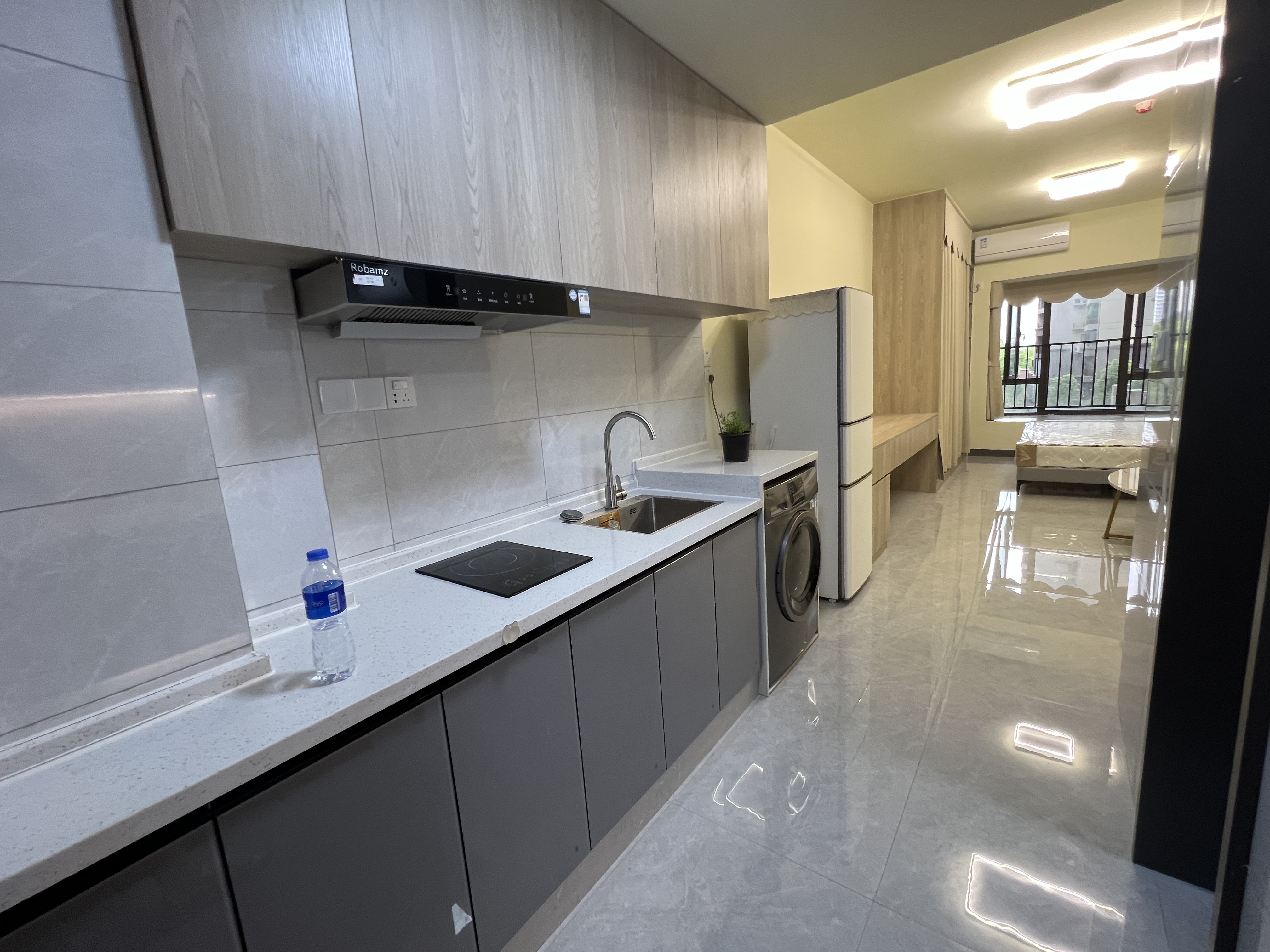 碧桂园衡州盛世 1室1厅1卫 1400.0元/月 碧桂园衡州盛世 1室1厅1卫 1400.0元/月室内图