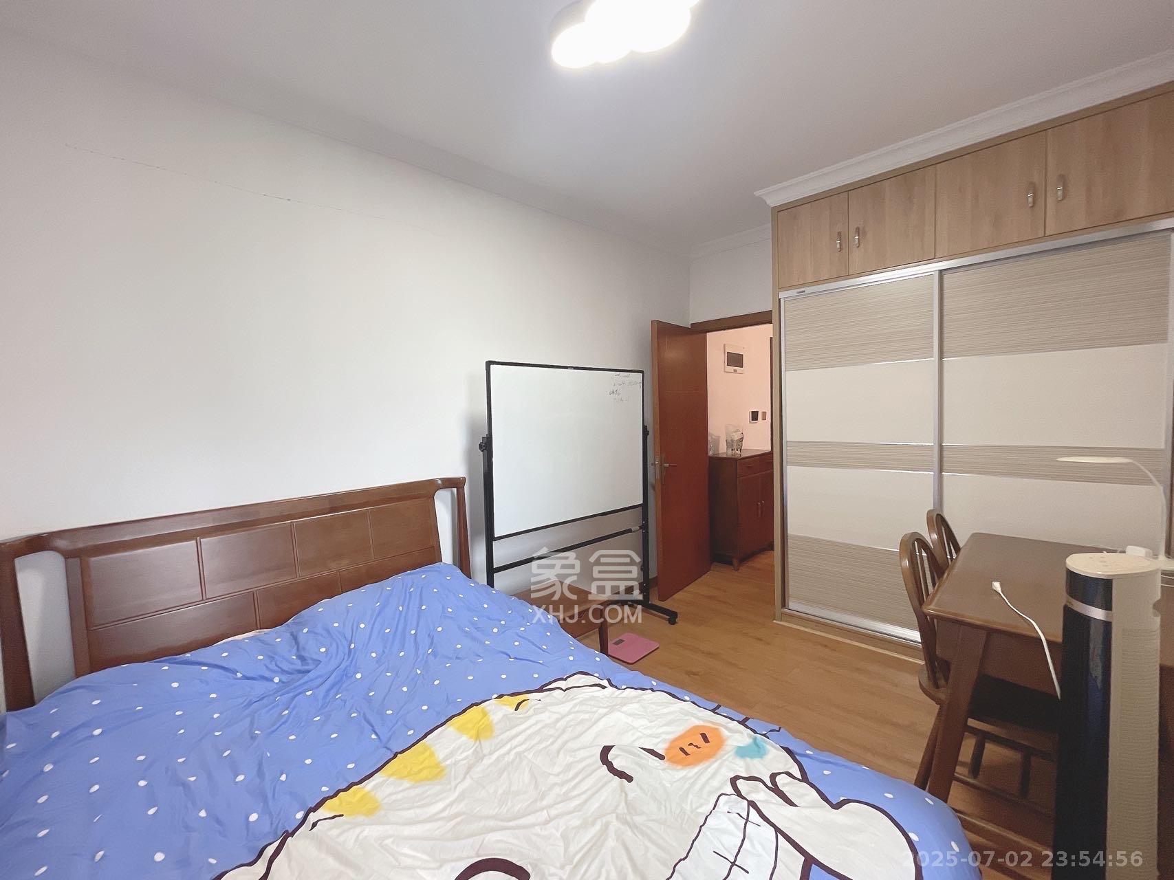 梅溪鑫苑名家  3室2厅1卫   2800.00元/月室内图