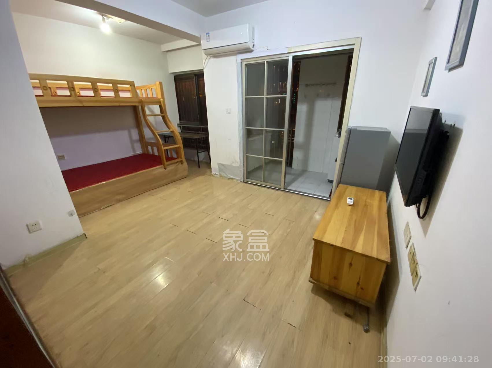 毛家桥大市场(胜利商贸市场)  1室1厅1卫    800.0元/月 毛家桥大市场(胜利商贸市场)  1室1厅1卫    800.0元/月