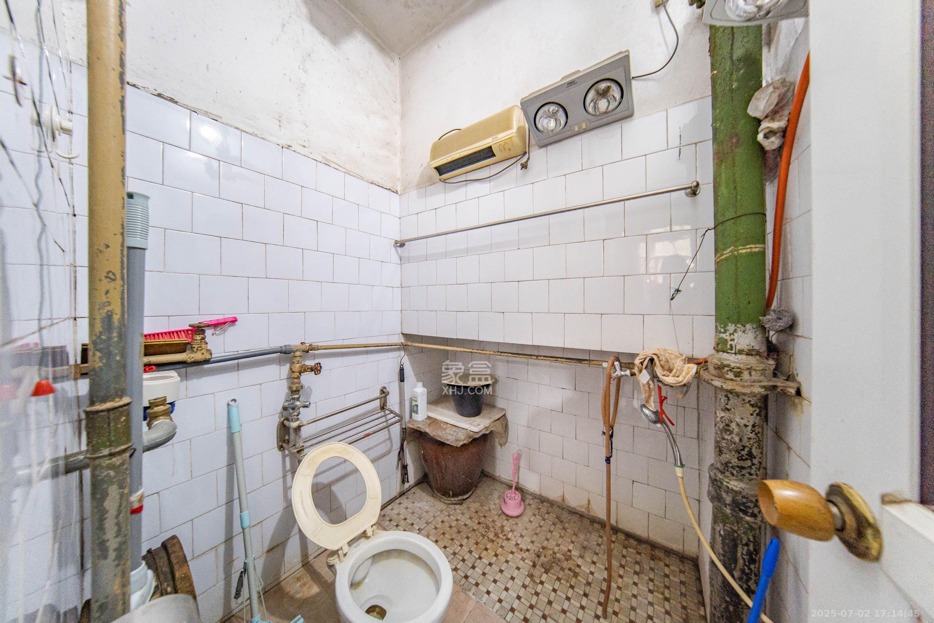 矿冶研究院(科学村社区) 3室1厅1卫 1700.0元/月 矿冶研究院(科学村社区) 3室1厅1卫 1700.0元/月室内图