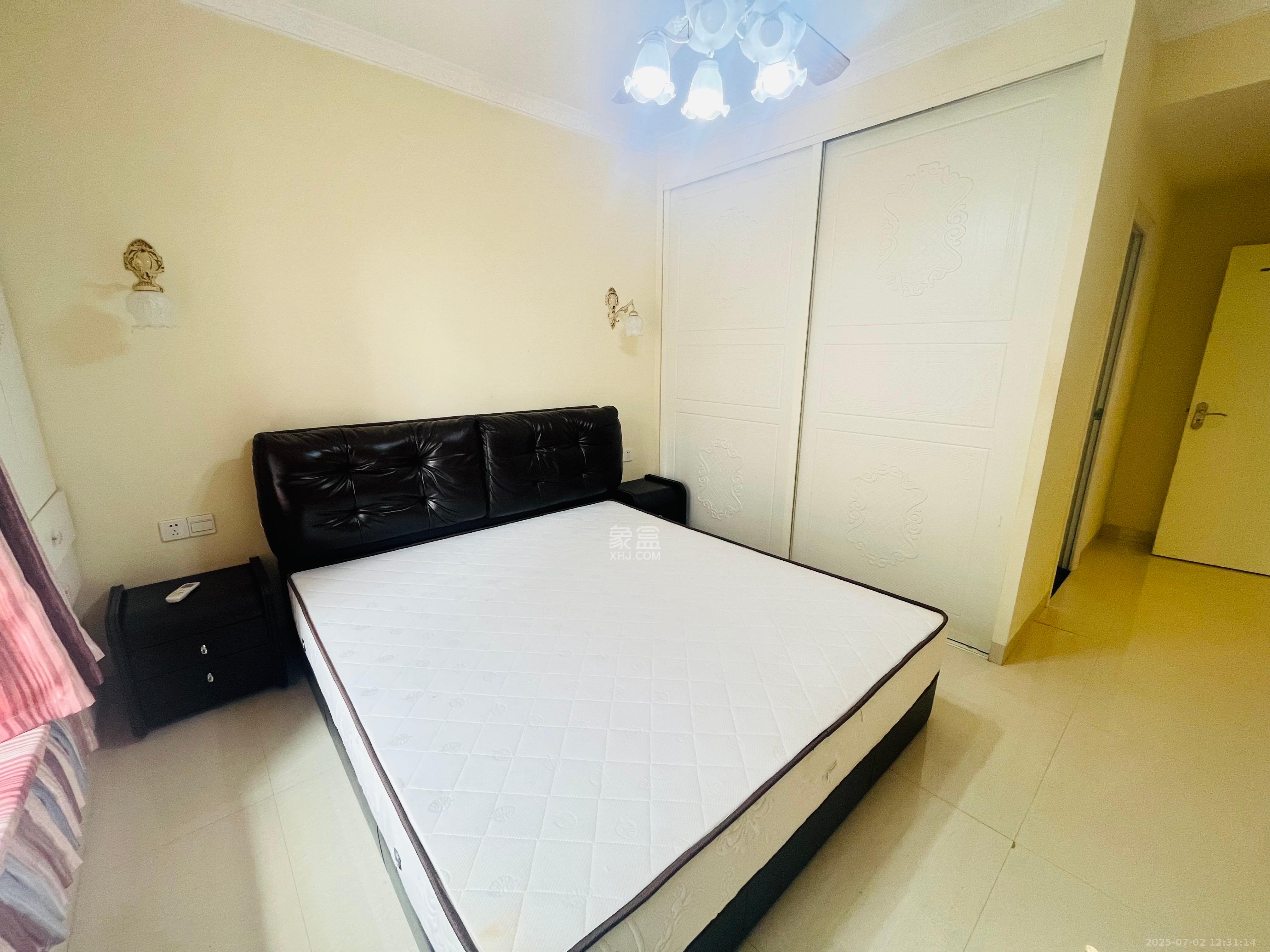 万达华府 4室2厅2卫 2600.0元/月 万达华府 4室2厅2卫 2600.0元/月室内图