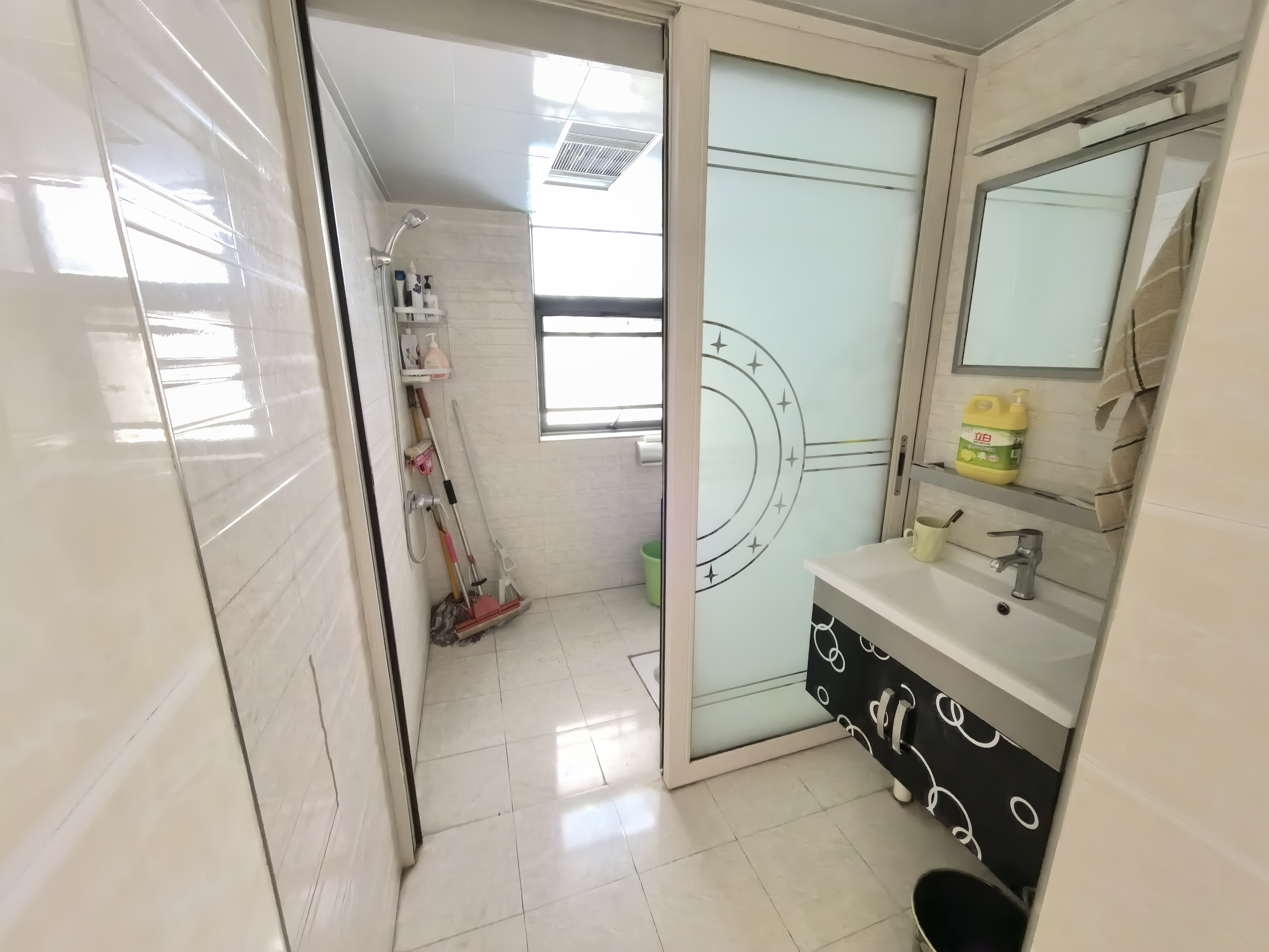 梓山湖领御 3室2厅2卫 2000.0元/月 梓山湖领御 3室2厅2卫 2000.0元/月室内图