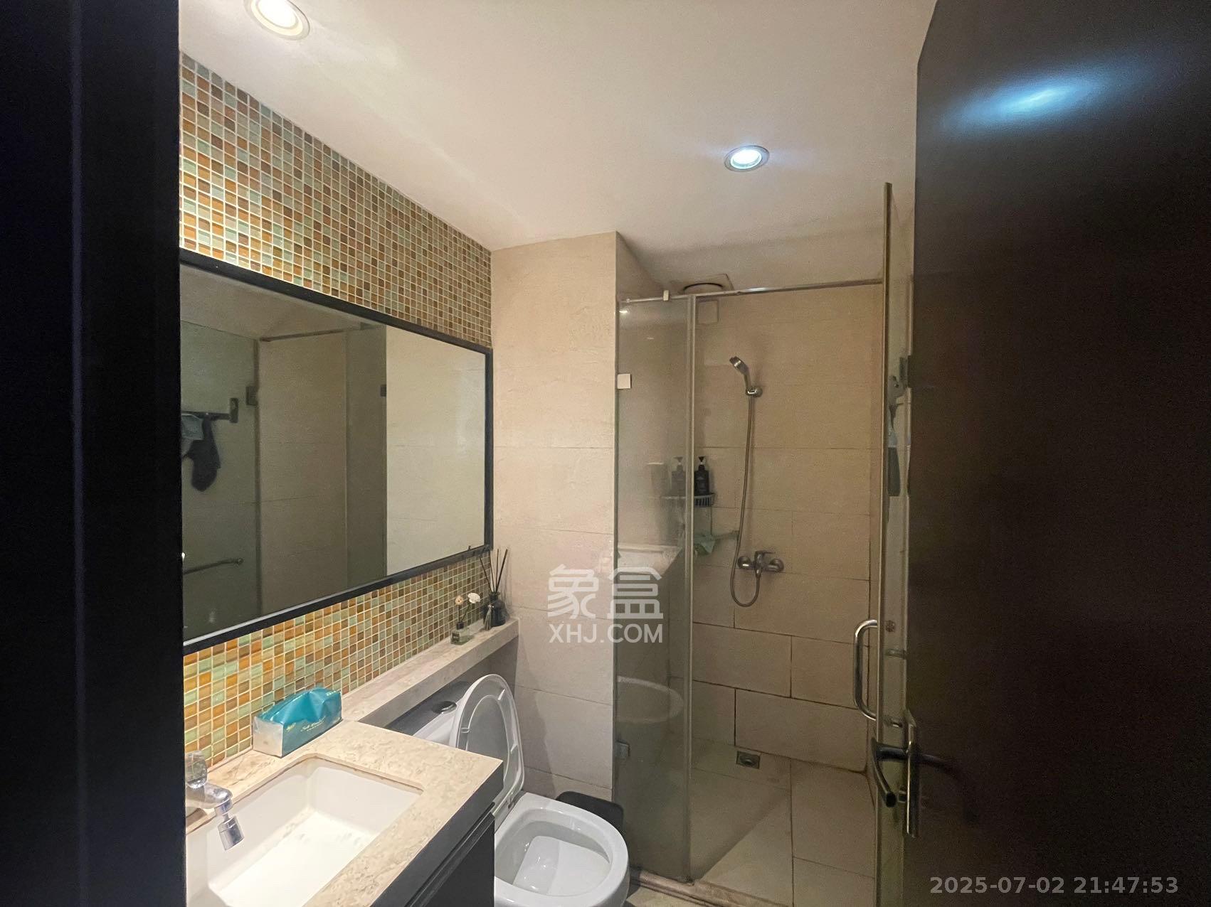 德思勤城市广场(宝格丽公寓) 1室1厅1卫 2100.0元/月 德思勤城市广场(宝格丽公寓) 1室1厅1卫 2100.0元/月室内图