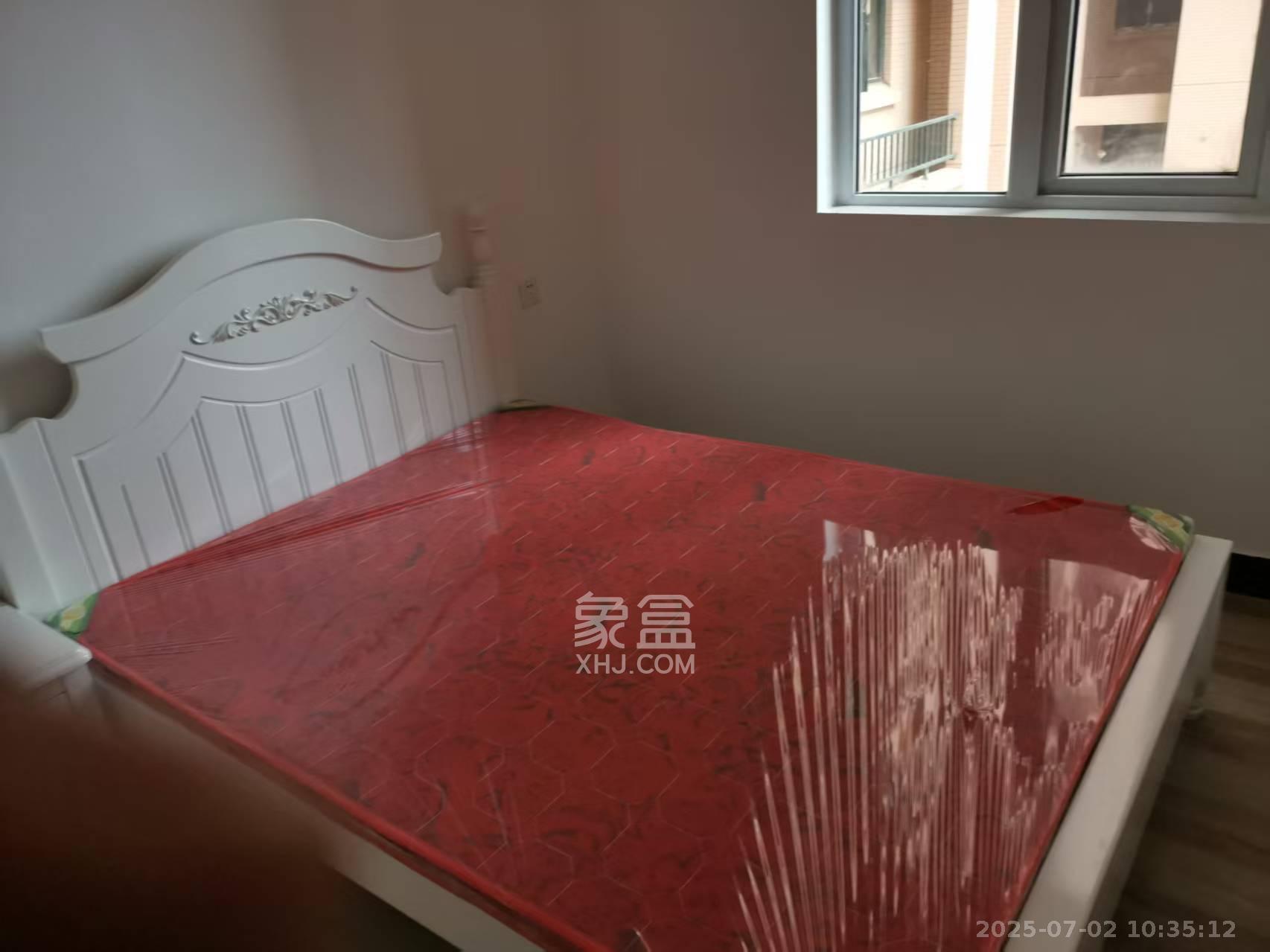 丽发新城 1室2厅1卫 1800.0元/月 丽发新城 1室2厅1卫 1800.0元/月室内图