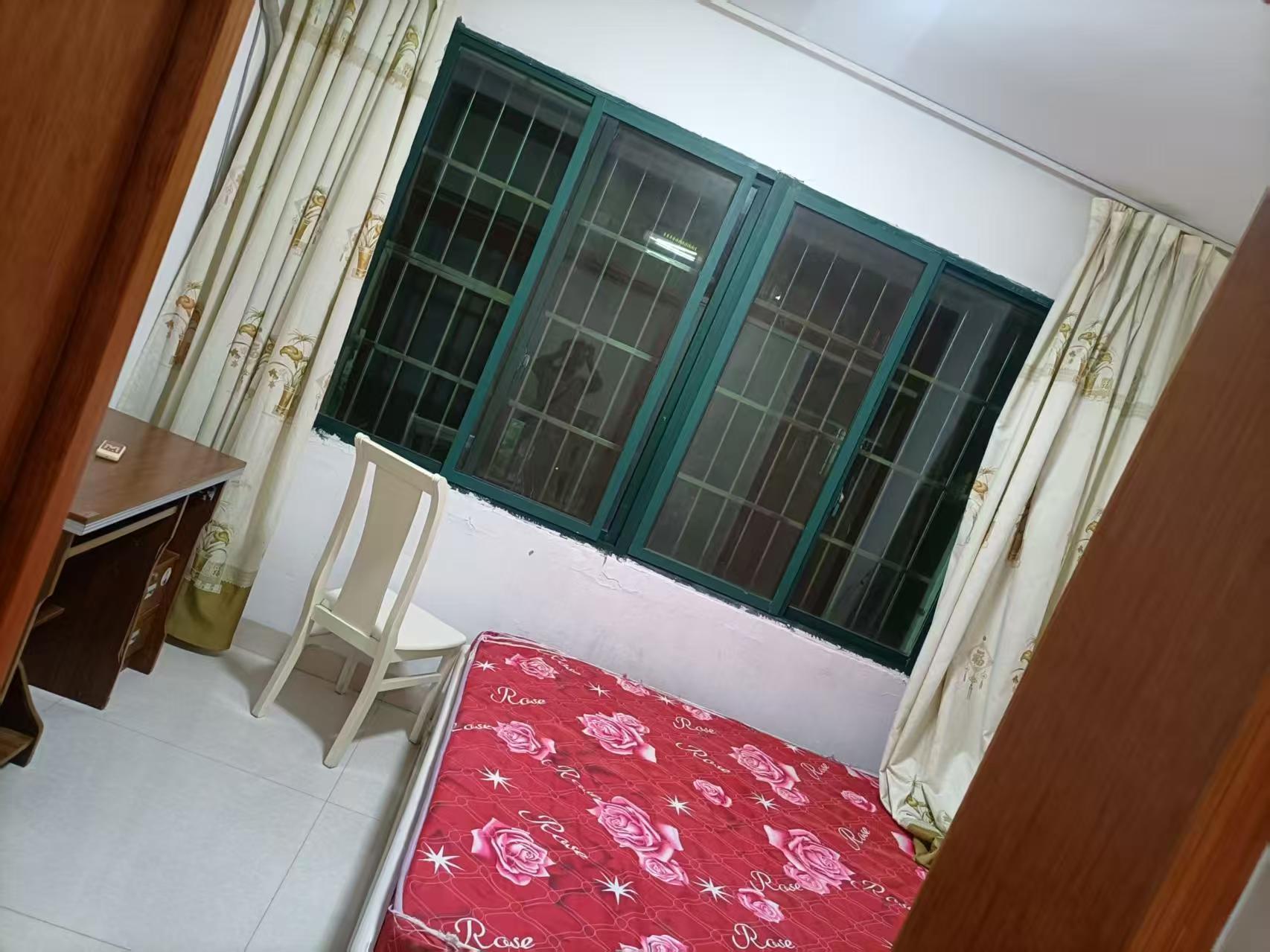 学府名苑 3室2厅1卫 1000.0元/月 学府名苑 3室2厅1卫 1000.0元/月室内图