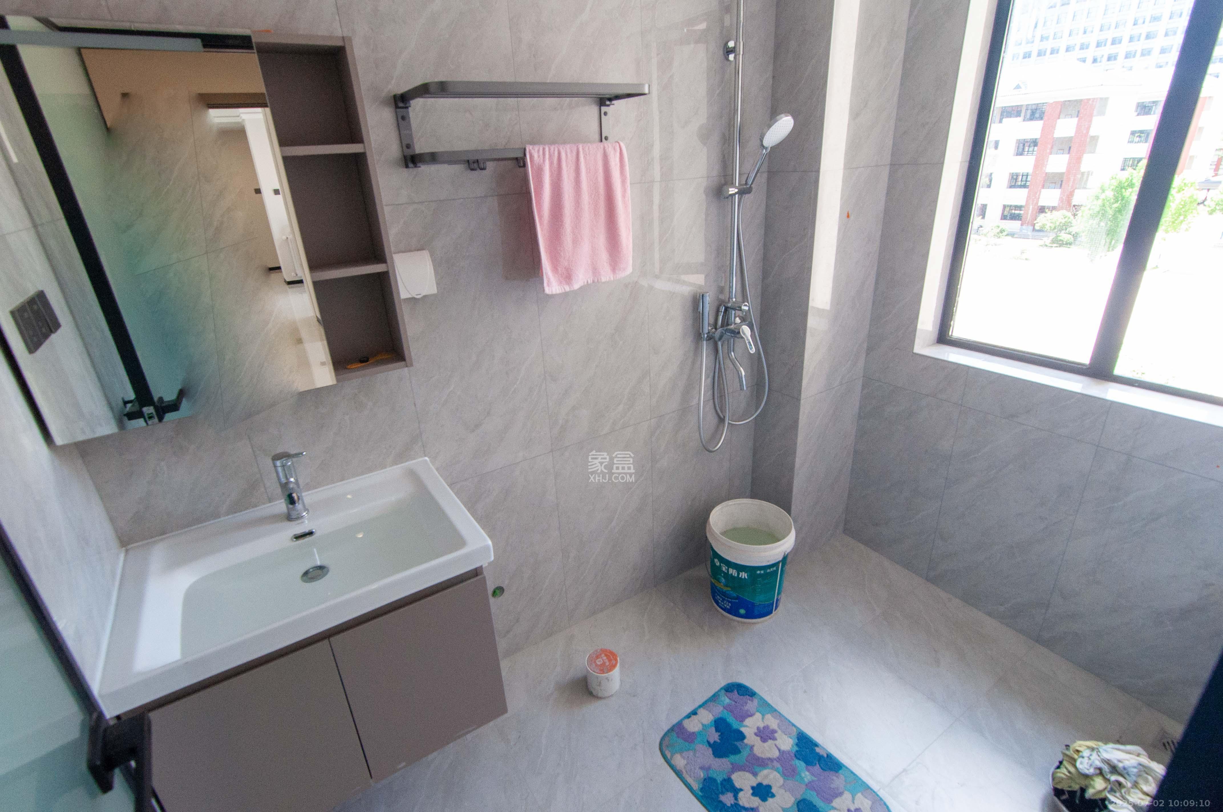 振业城四期 4室2厅2卫 236.0万 振业城四期 4室2厅2卫 236.0万卫生间