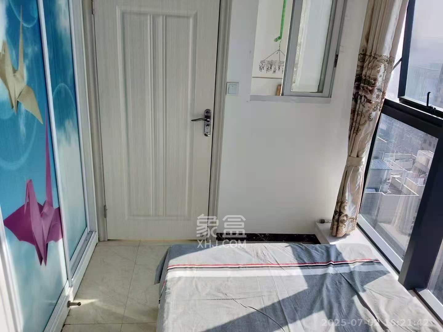 华侨假日中心(晟华苑) 2室1厅1卫 1700.0元/月 华侨假日中心(晟华苑) 2室1厅1卫 1700.0元/月室内图