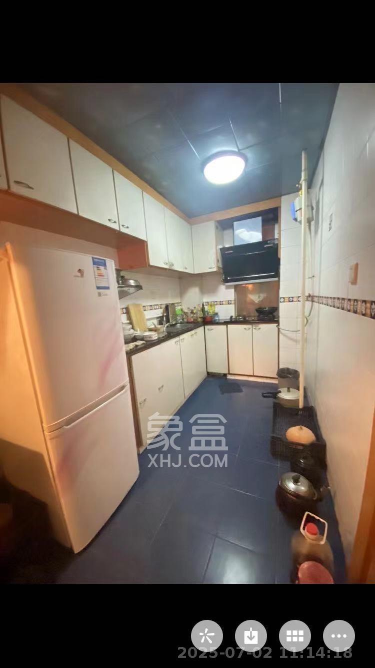 湘农大厦  1室1厅1卫   1700.00元/月室内图