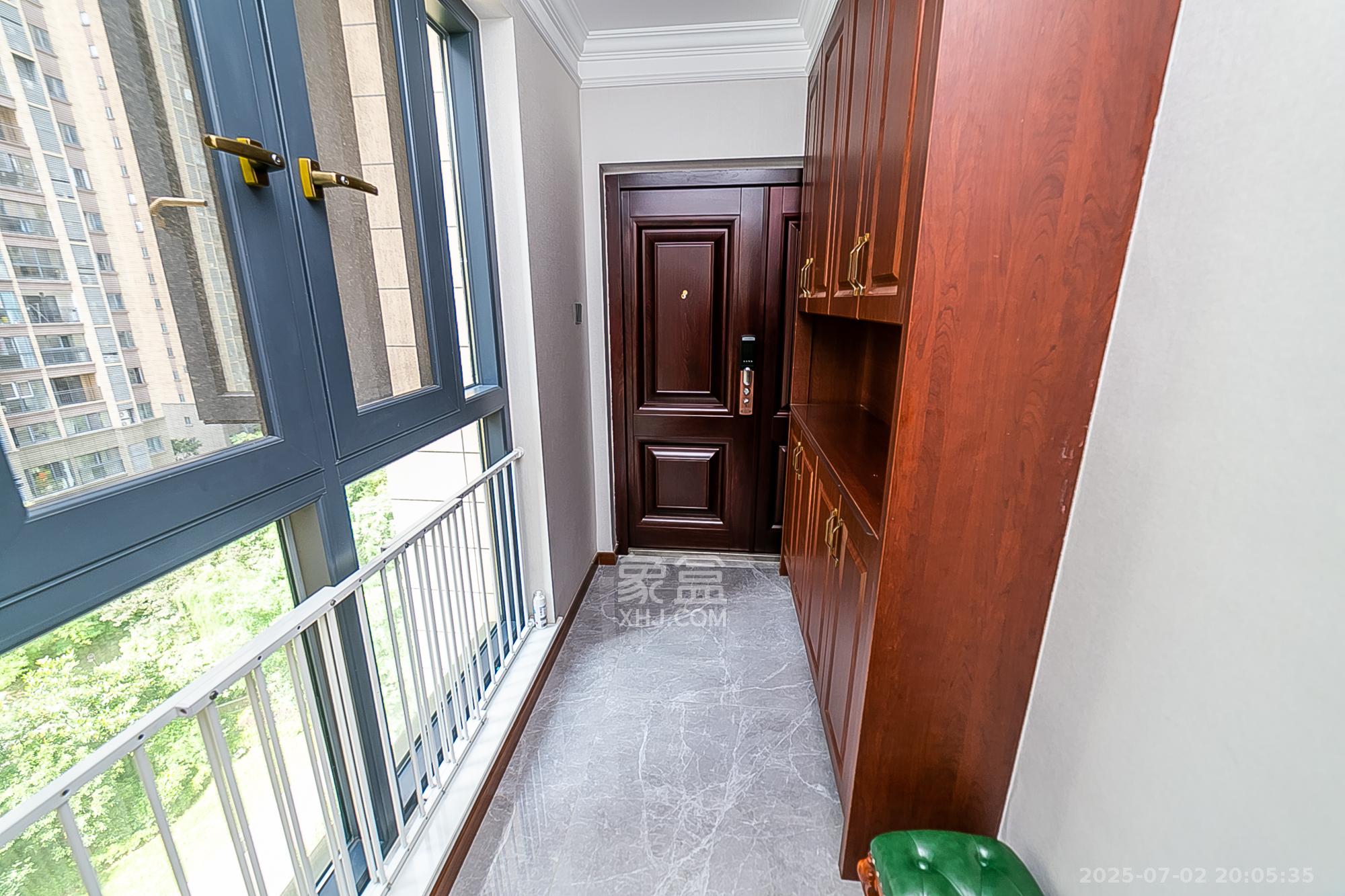 荣盛花语书苑 3室2厅2卫 138.0万 荣盛花语书苑 3室2厅2卫 138.0万其他