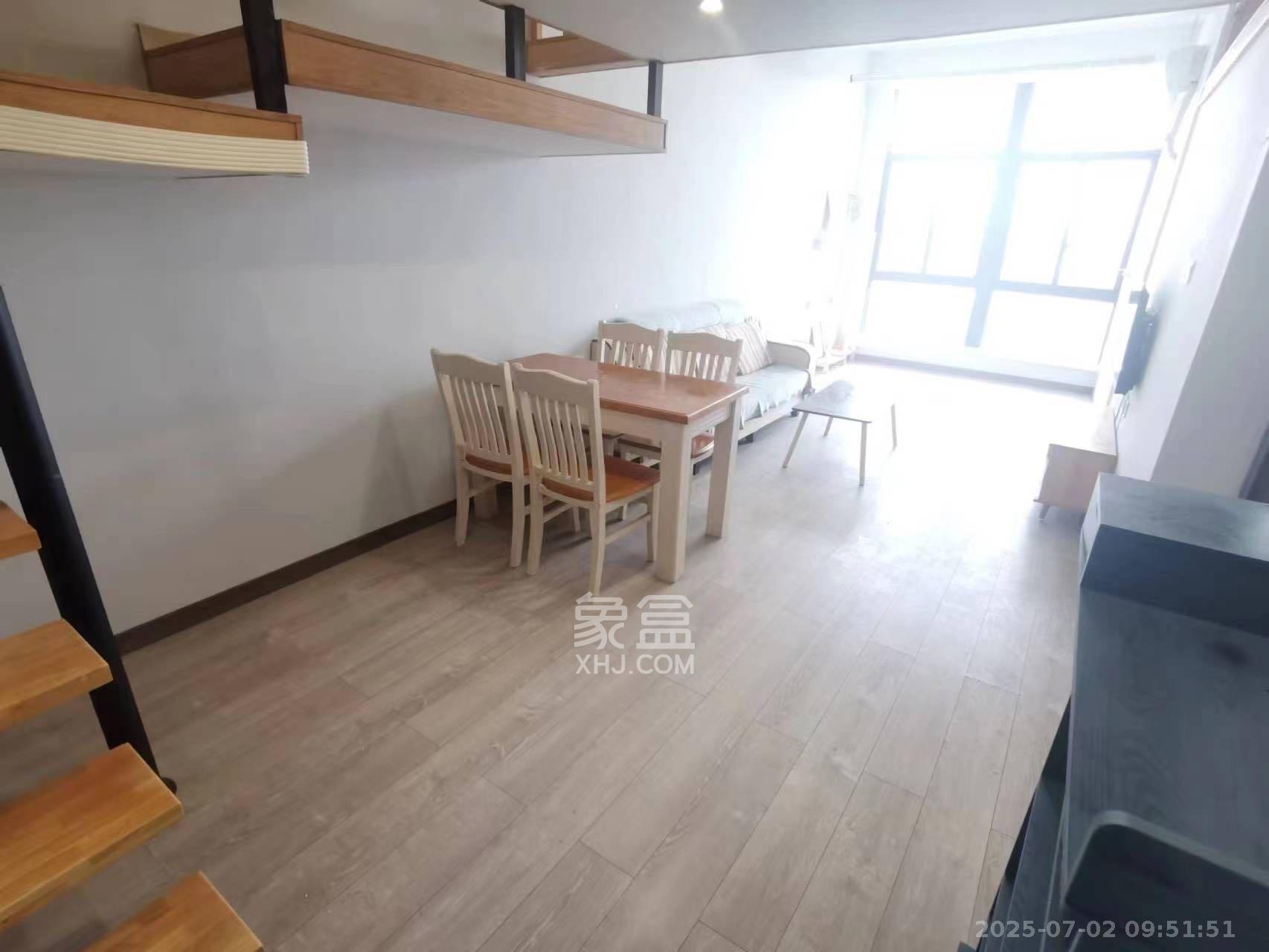 拿铁空间  1室1厅1卫   1690.00元/月室内图