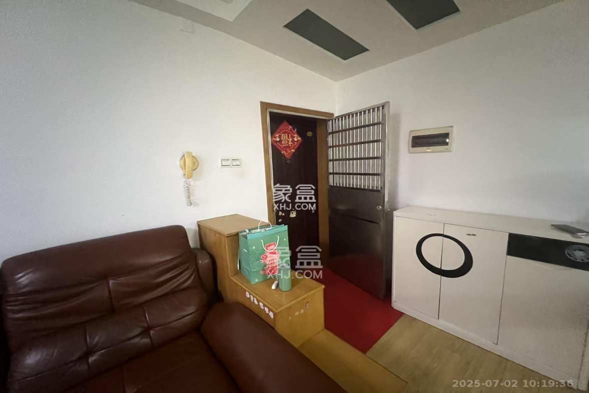 天翔新新家园 3室1厅1卫 2300.00元/月 天翔新新家园 3室1厅1卫 2300.00元/月小区图