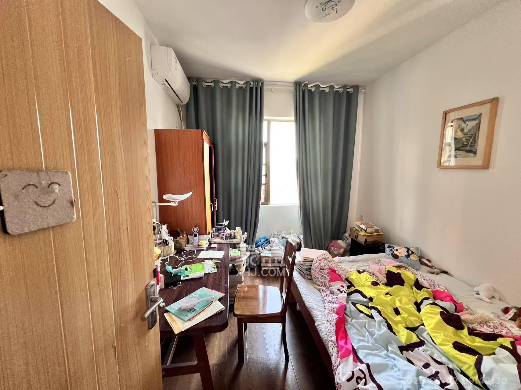 江山帝景雅典  3室2厅1卫   2800.00元/月室内图