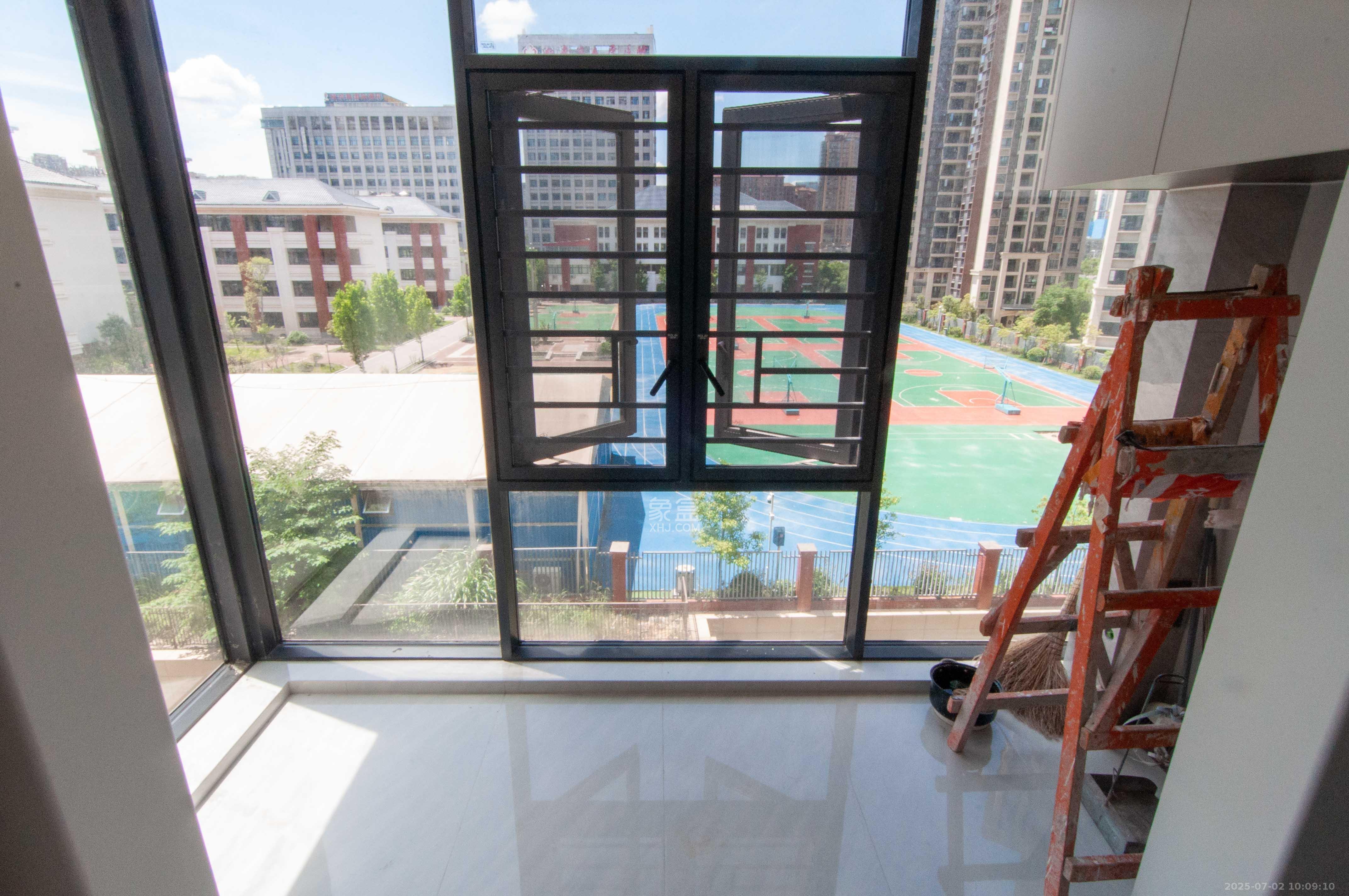 振业城四期 4室2厅2卫 236.0万 振业城四期 4室2厅2卫 236.0万其他