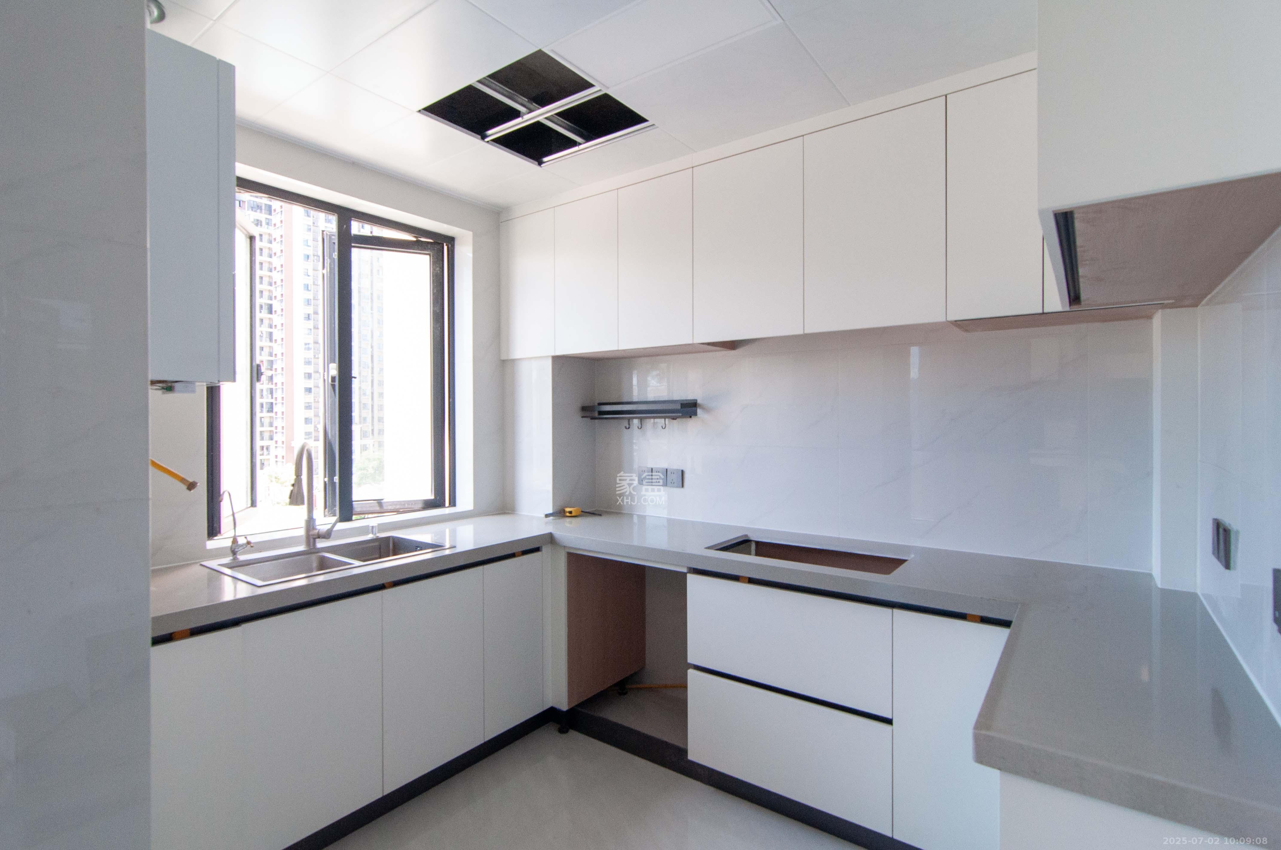 振业城四期 4室2厅2卫 236.0万 振业城四期 4室2厅2卫 236.0万厨房