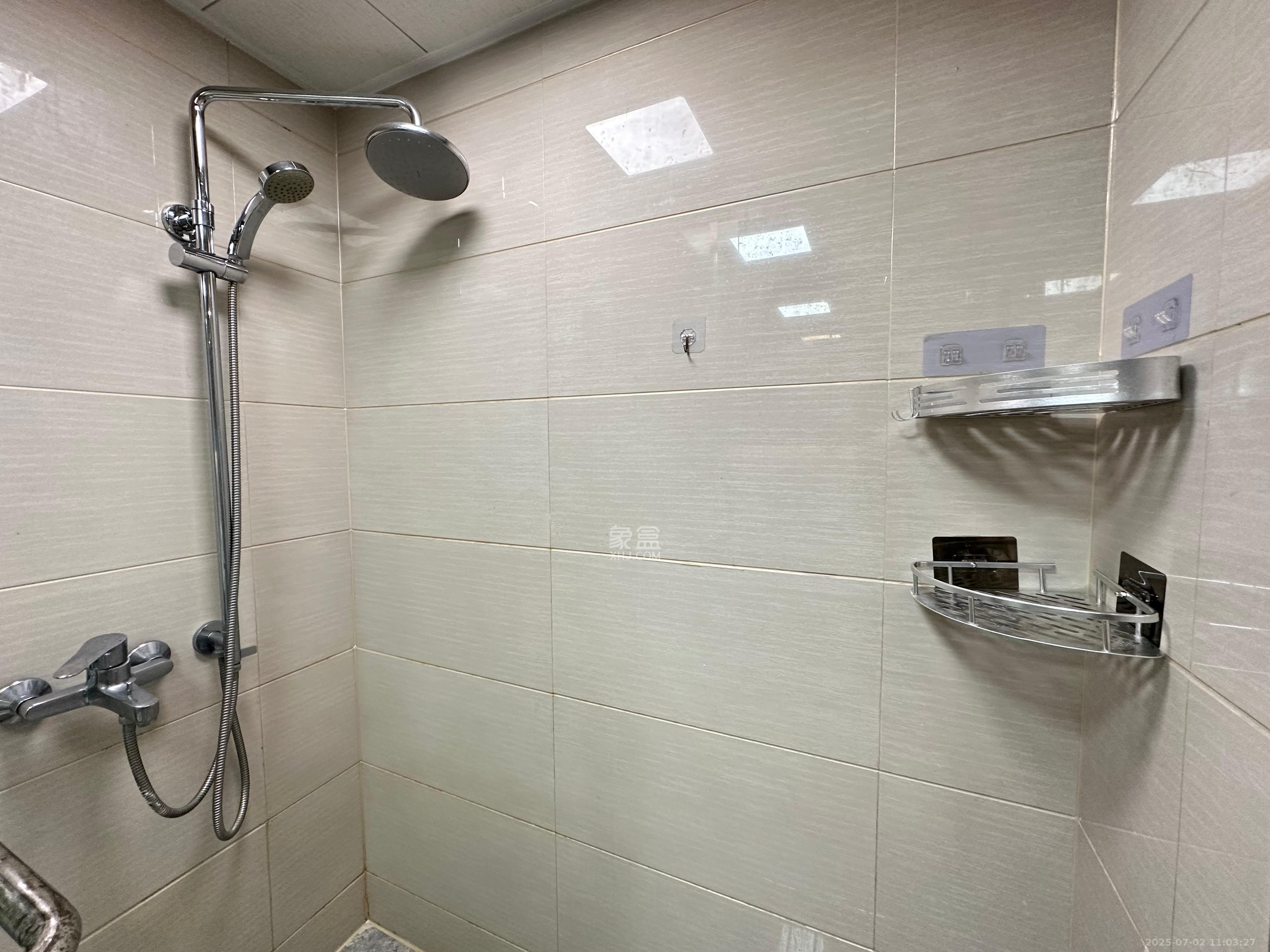 富兴时代御城 2室1厅1卫 2600.0元/月 富兴时代御城 2室1厅1卫 2600.0元/月室内图