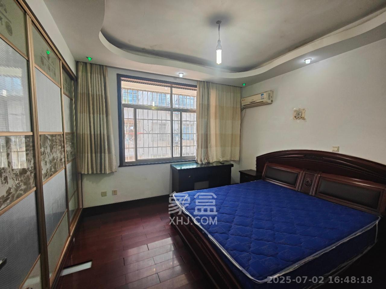 星沙一区  3室2厅2卫    1500.0元/月 星沙一区  3室2厅2卫    1500.0元/月室内图