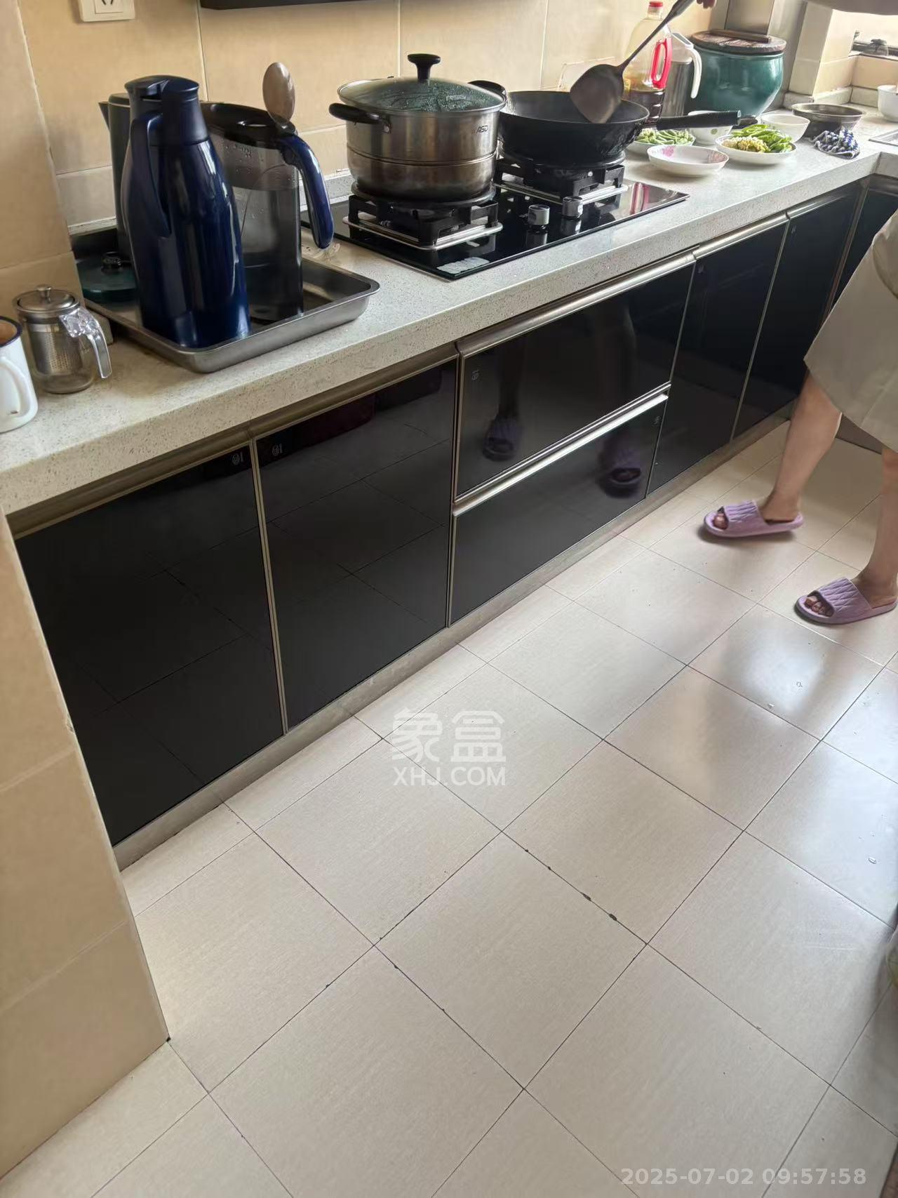 莱茵城  3室1厅1卫   2200.00元/月室内图