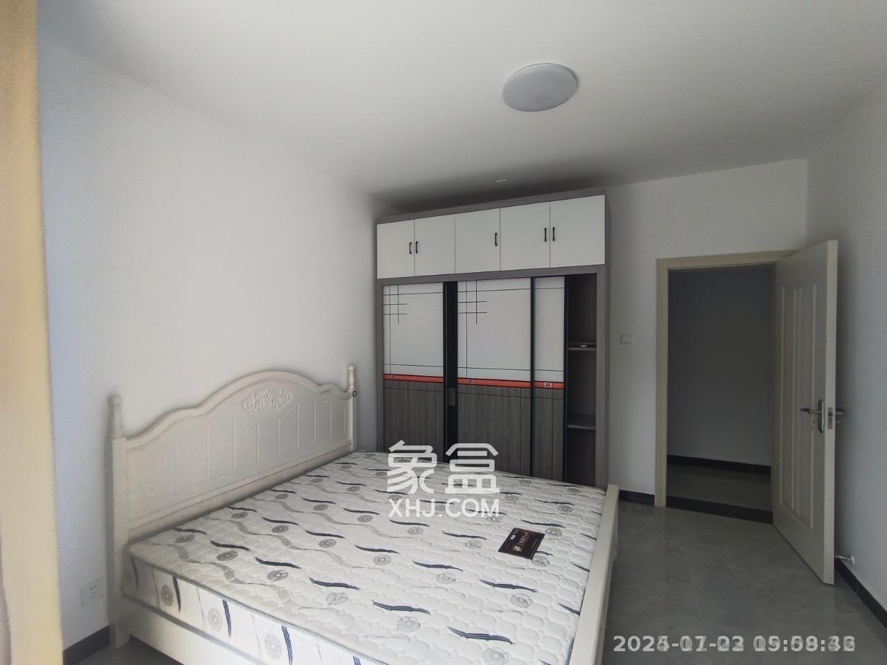 汇景豪庭  1室0厅0卫   2500.00元/月室内图