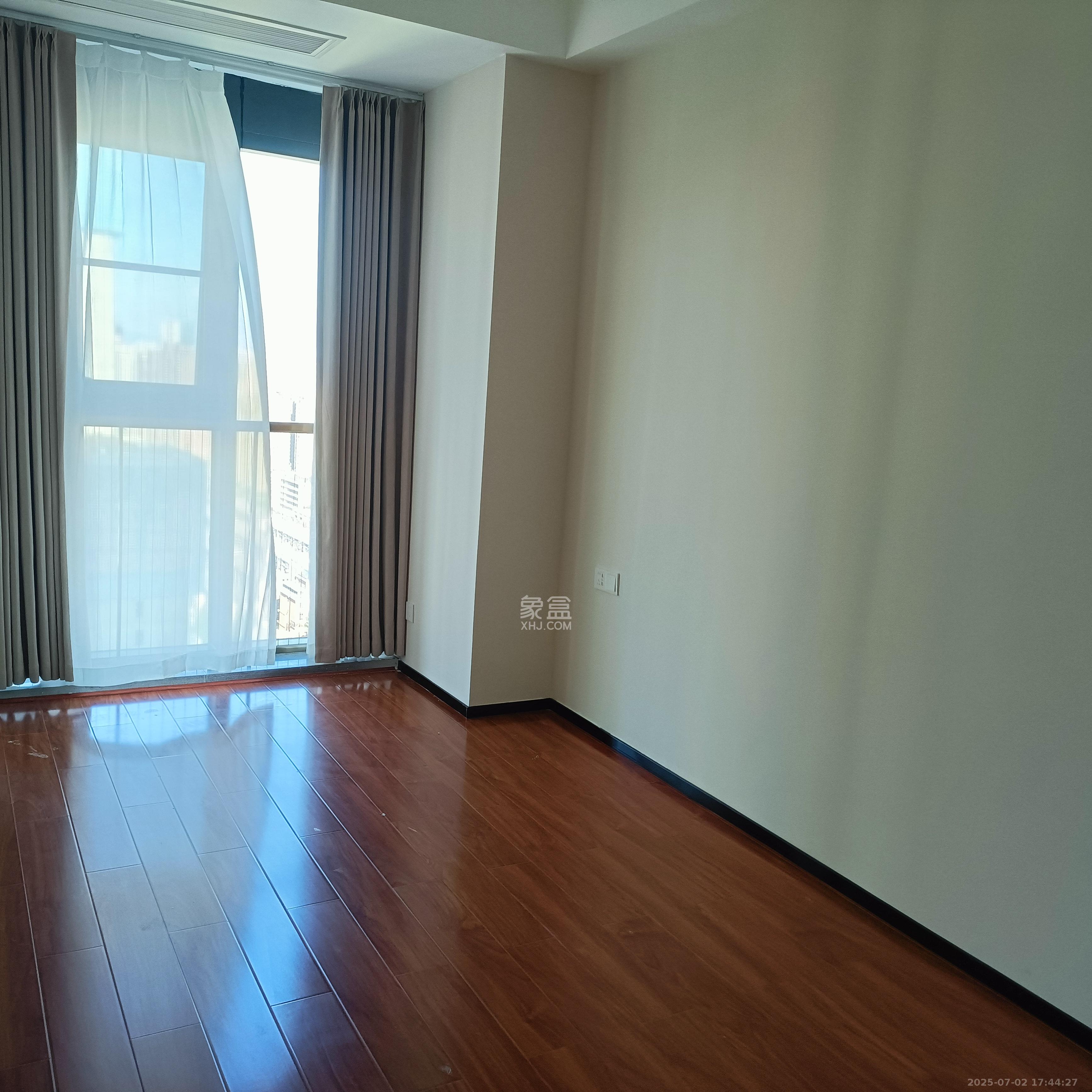 恒大珺悦府 1室1厅1卫 2500.0元/月 恒大珺悦府 1室1厅1卫 2500.0元/月室内图