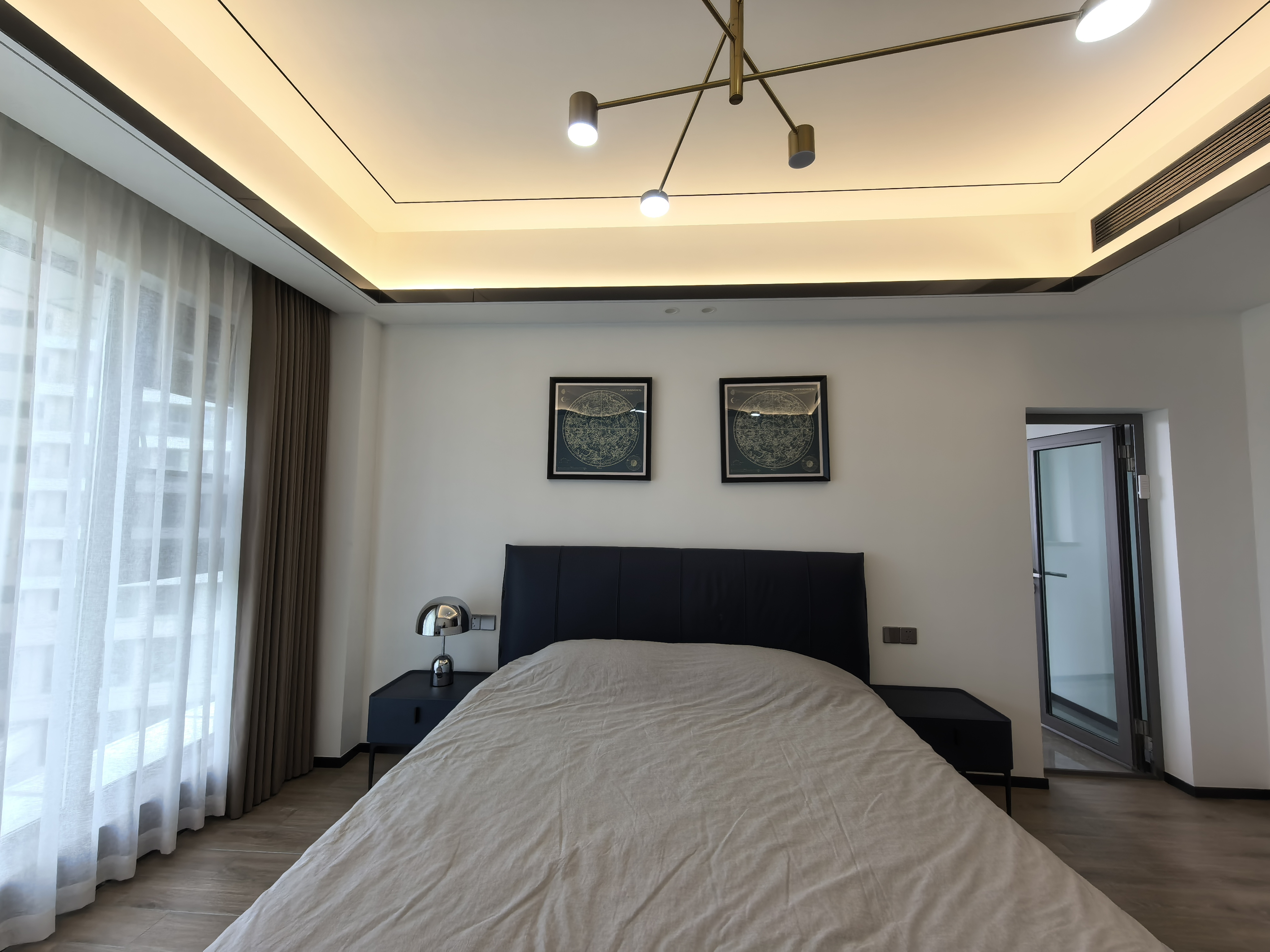 东方天澜汇 4室2厅2卫 12000.0元/月 东方天澜汇 4室2厅2卫 12000.0元/月室内图