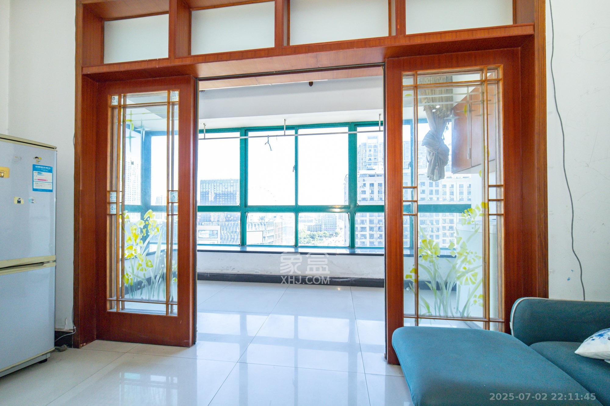 明城公寓  2室2厅1卫    44.8万 明城公寓  2室2厅1卫    44.8万阳台