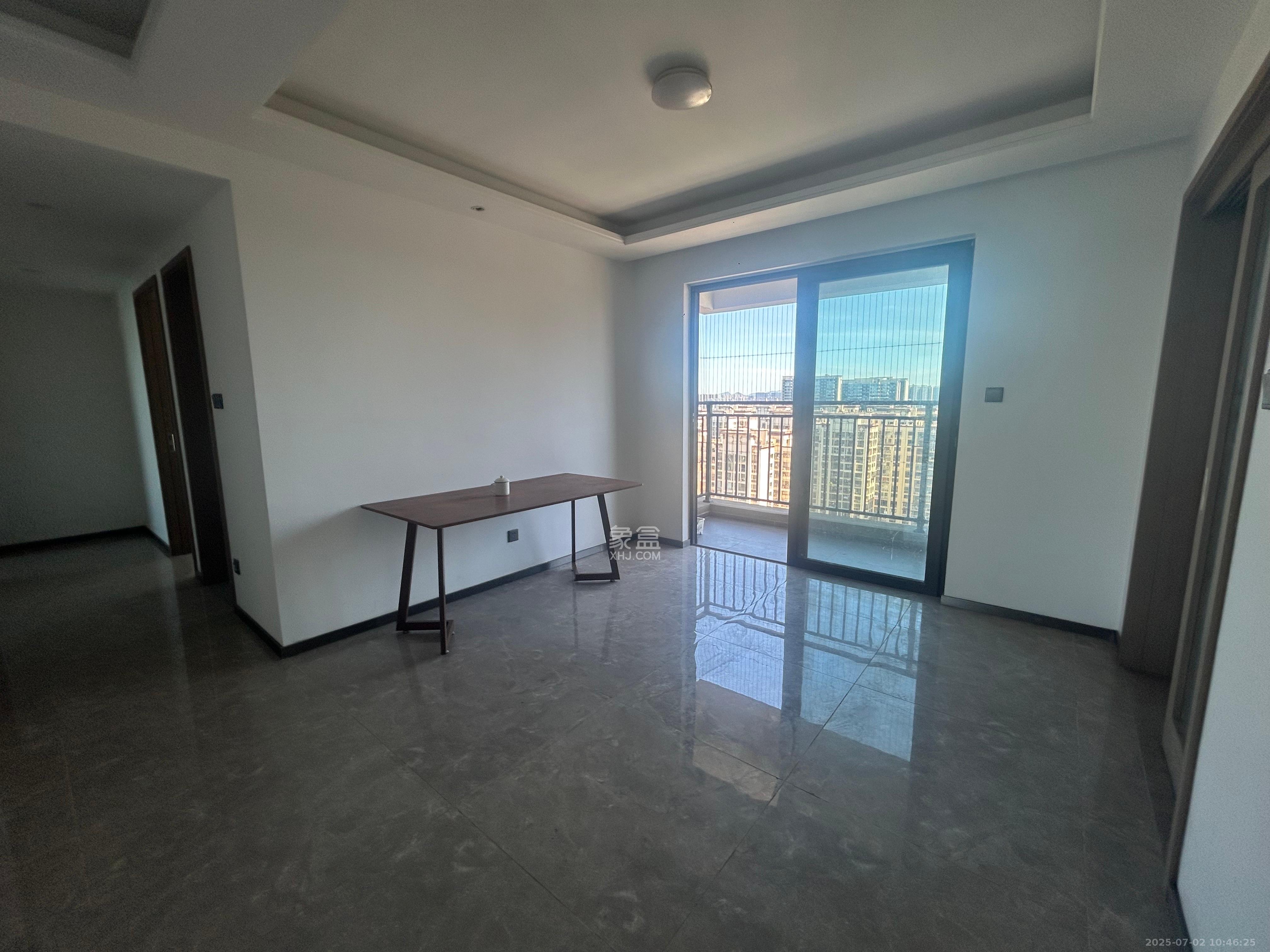 招商华发依云曦城 4室2厅2卫 3200.0元/月 招商华发依云曦城 4室2厅2卫 3200.0元/月室内图