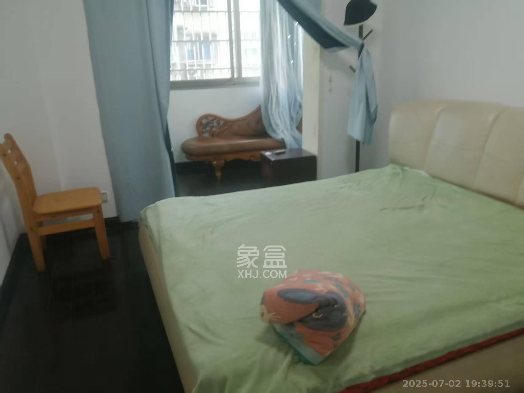 长沙市邮政宿舍（古汉邮局宿舍）  4室2厅2卫   2000.00元/月室内图