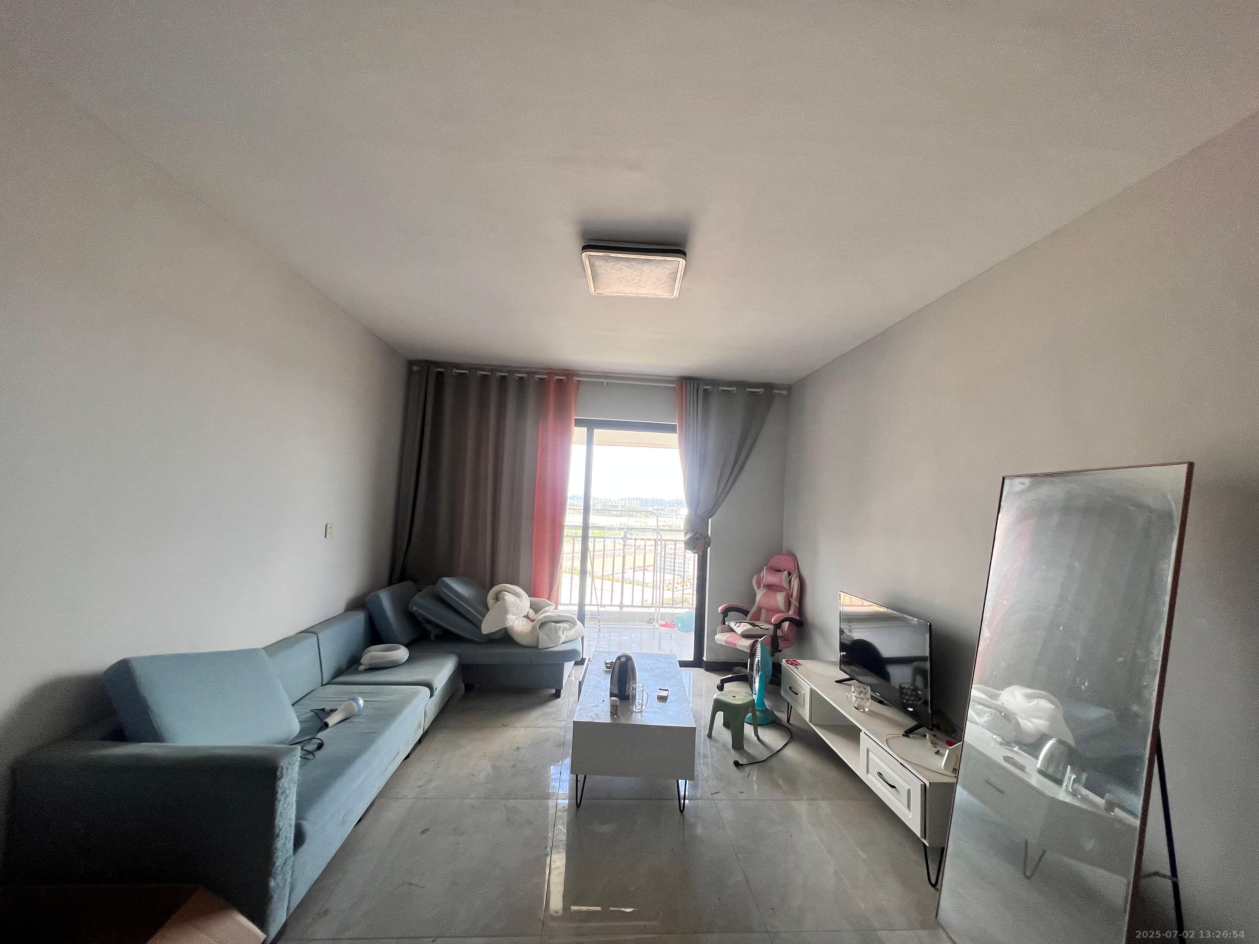 中建嘉和城  3室2厅1卫    2200.0元/月