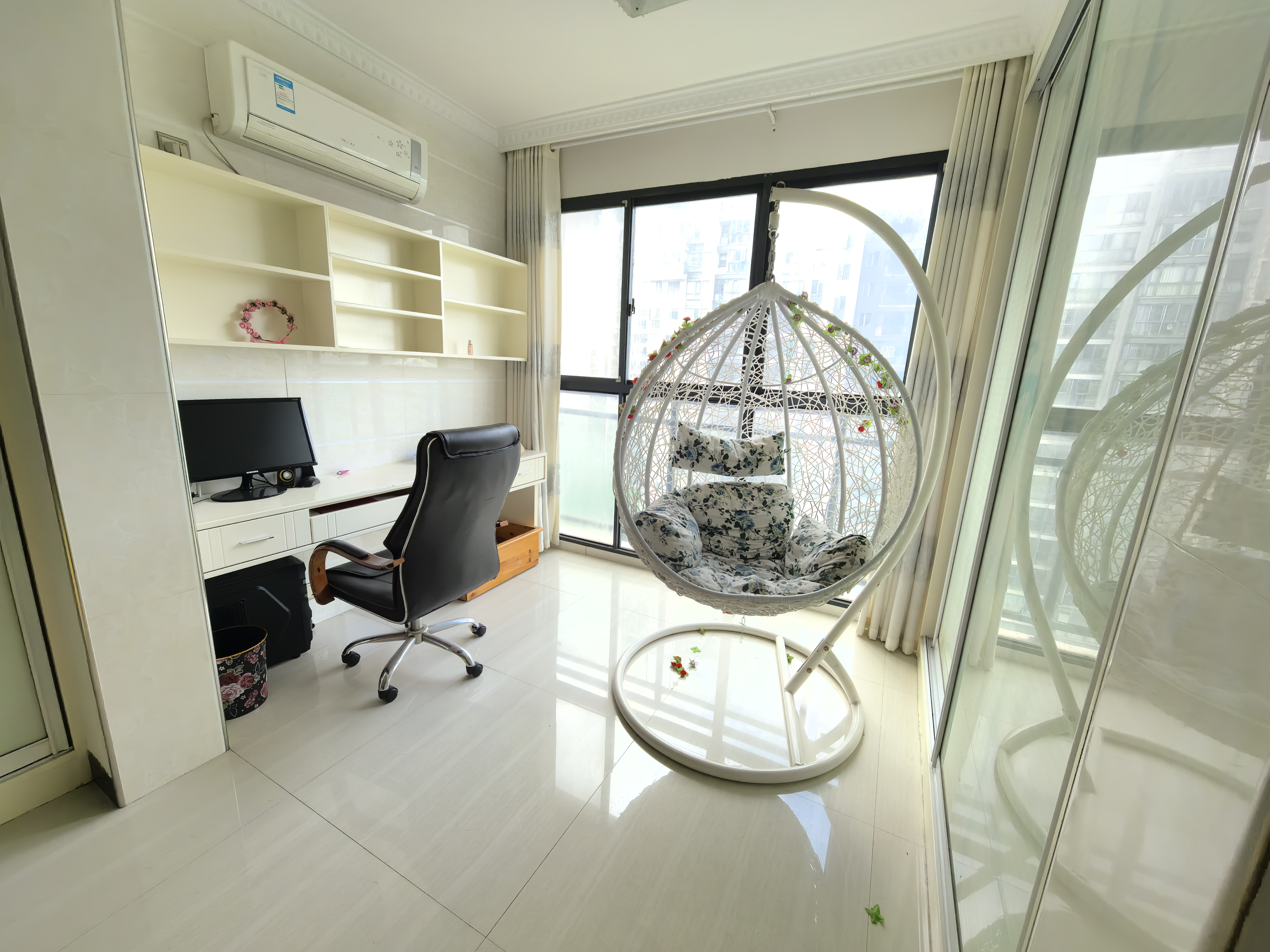 梓山湖领御 3室2厅2卫 2000.0元/月 梓山湖领御 3室2厅2卫 2000.0元/月室内图