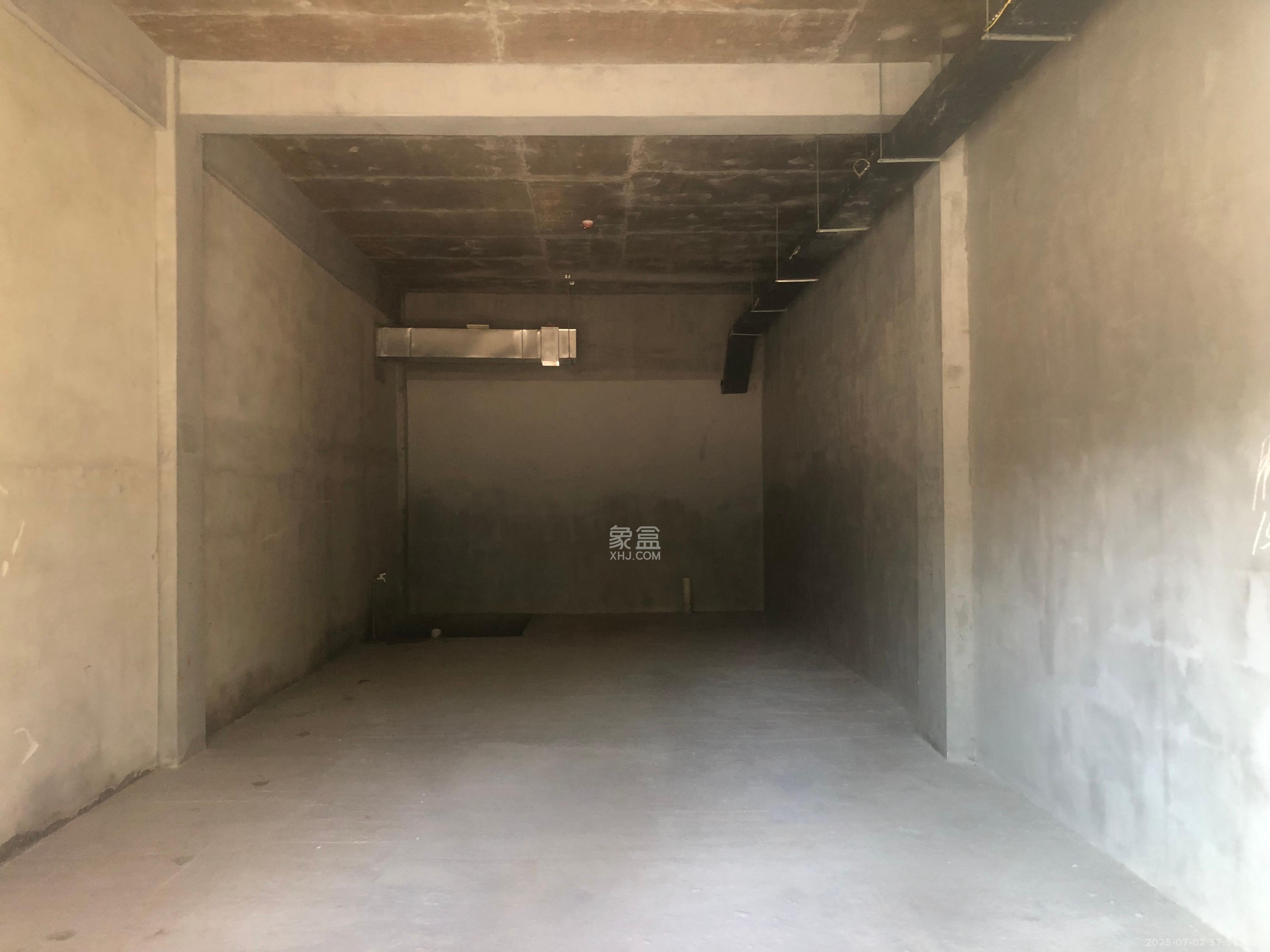 中建钰和城   62.01㎡     7500.00元/月室内图