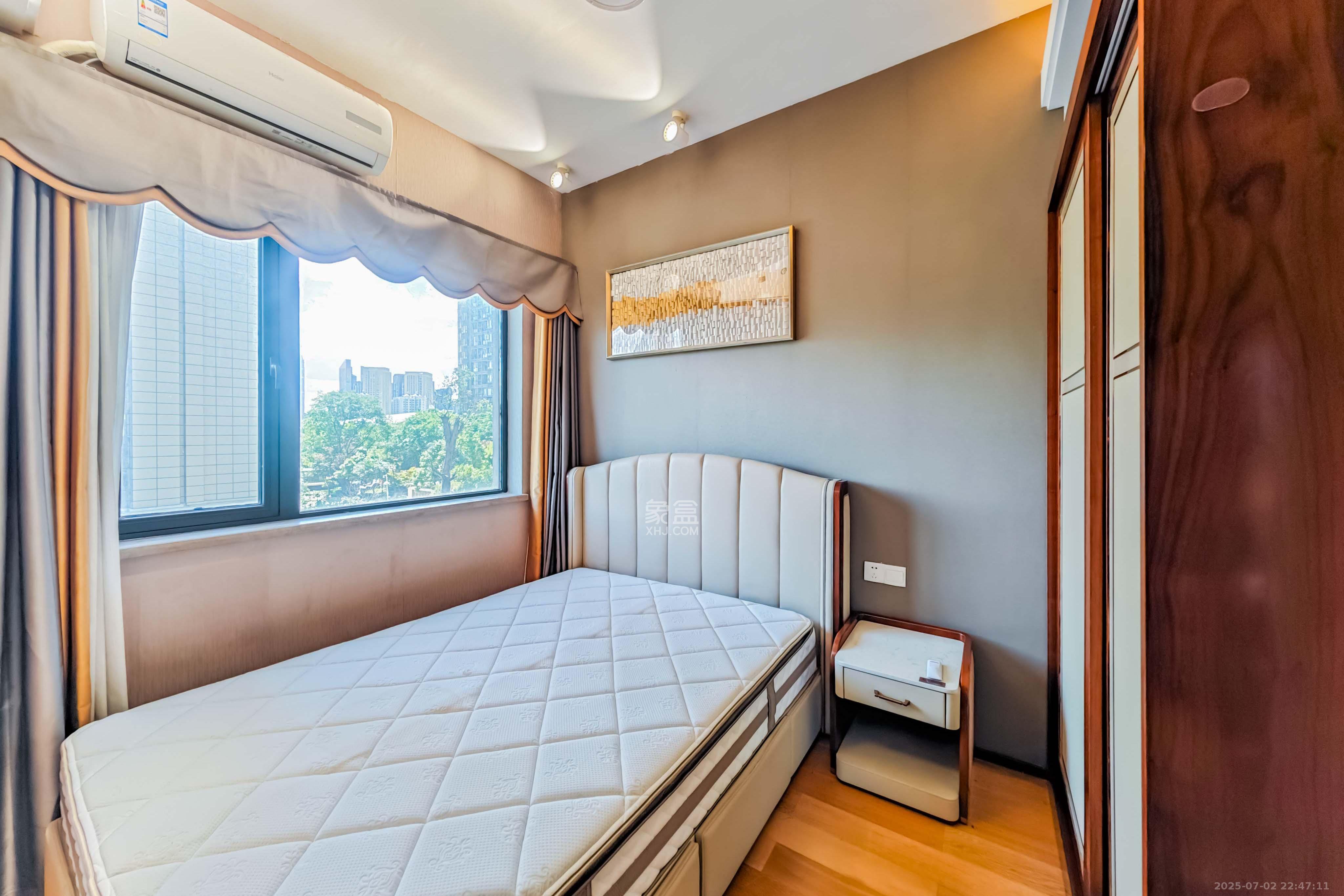 恒大国际广场 2室2厅1卫 72.5万 恒大国际广场 2室2厅1卫 72.5万卧室